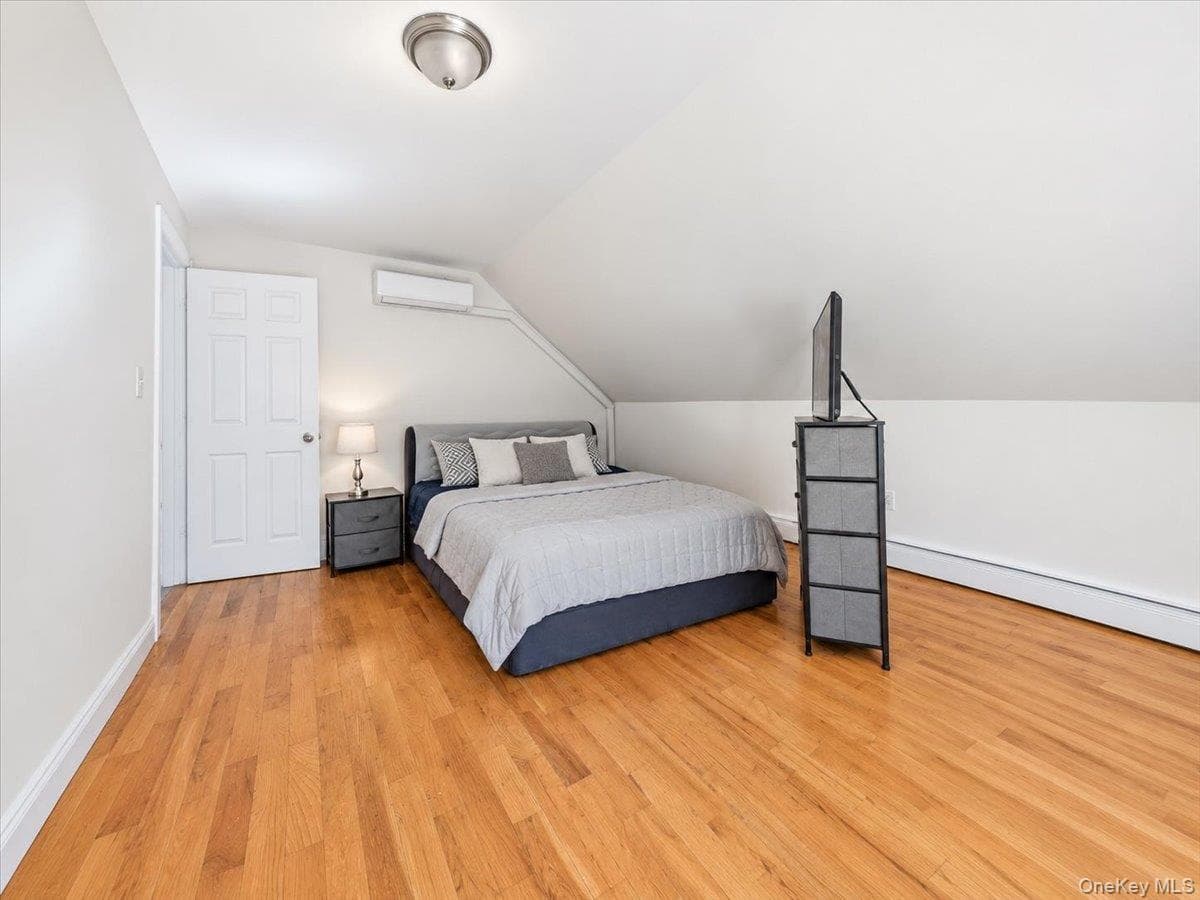 445 S 8th Avenue thumbnail 8