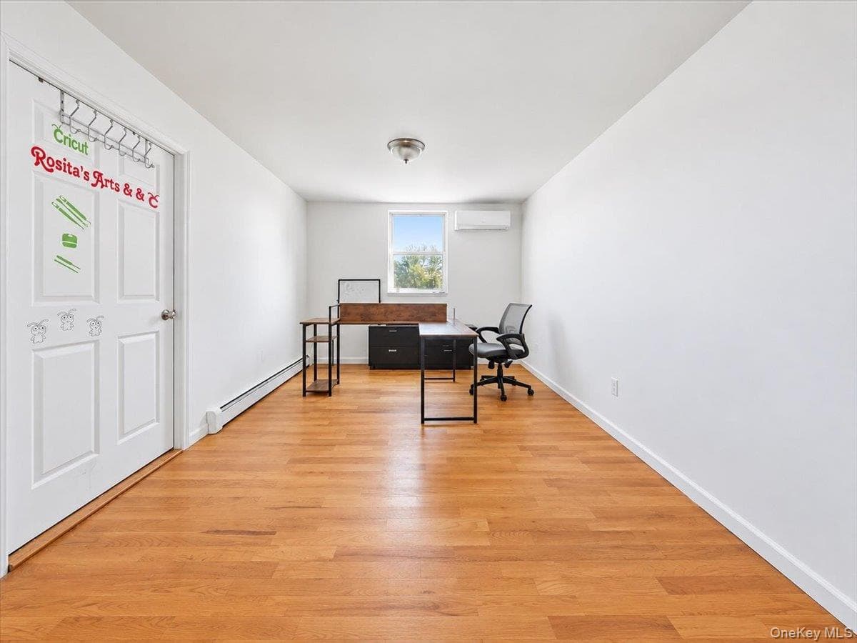 445 S 8th Avenue thumbnail 14