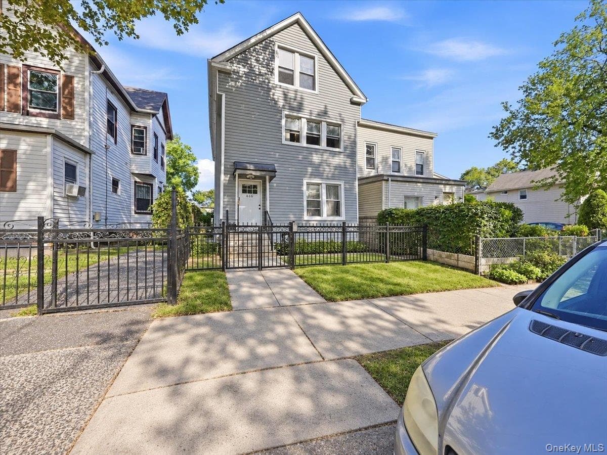 445 S 8th Avenue, Mount Vernon