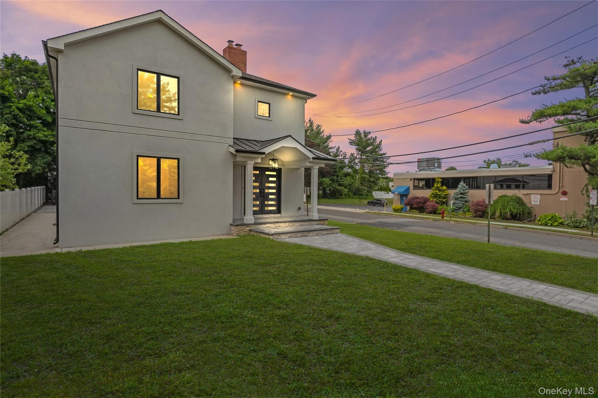 29 Garfield Place, Roslyn Heights