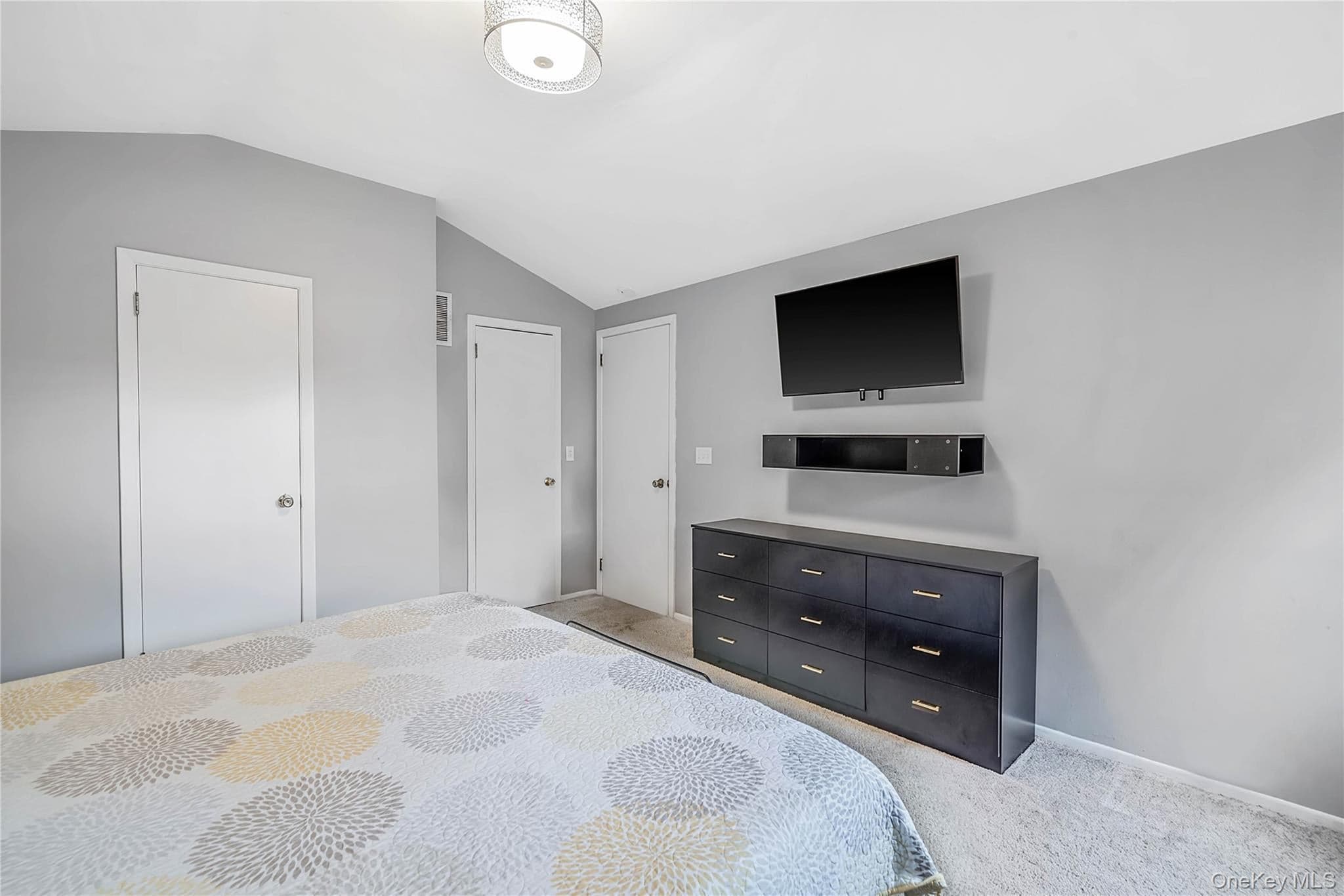 2275 Hynes Place thumbnail 23