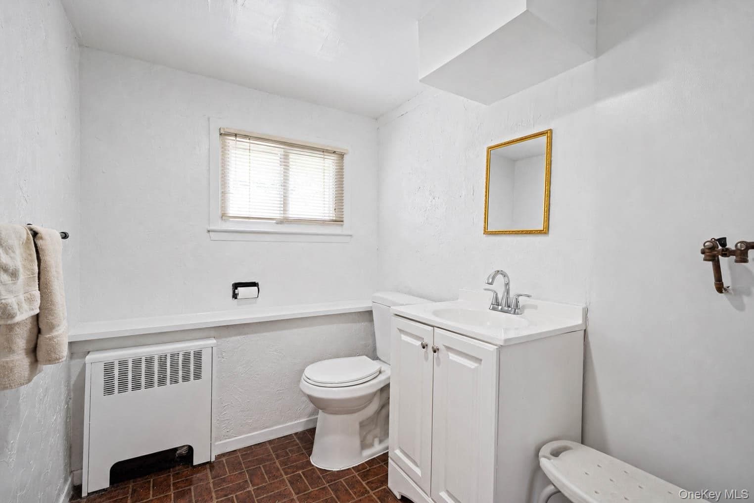 2275 Hynes Place thumbnail 25