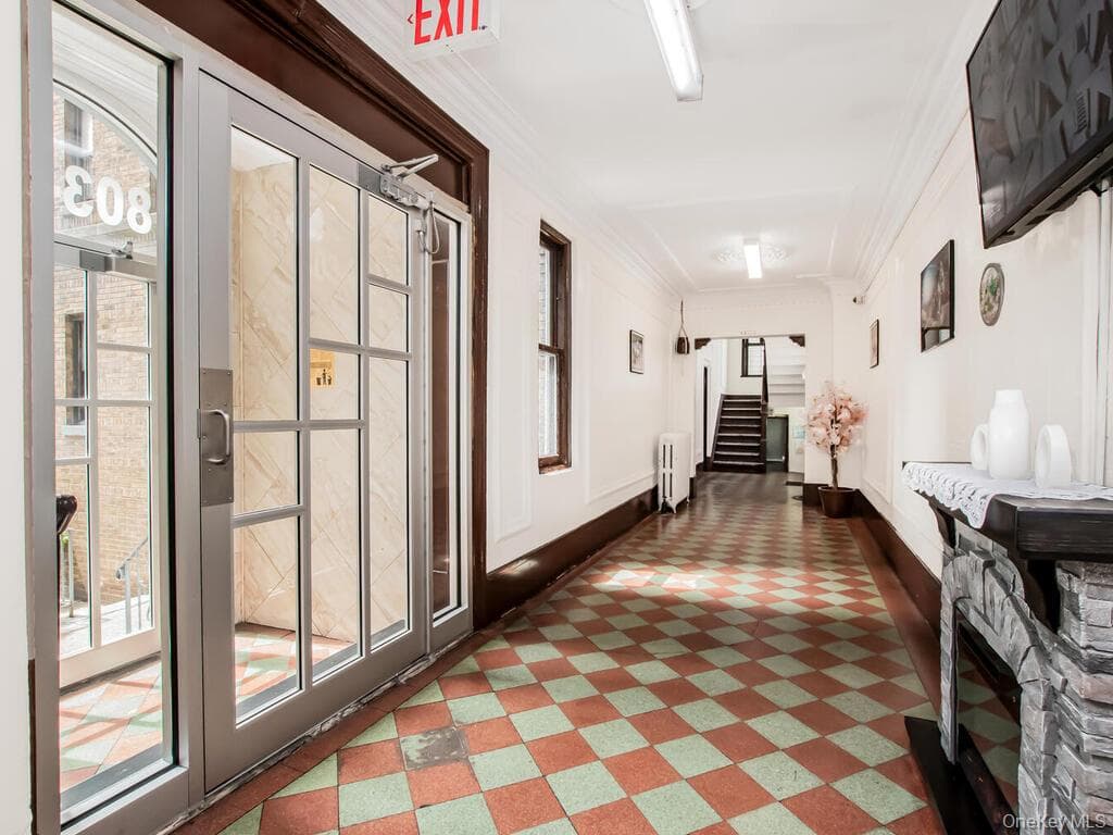 805 E 182nd Street Unit: 4E thumbnail 14
