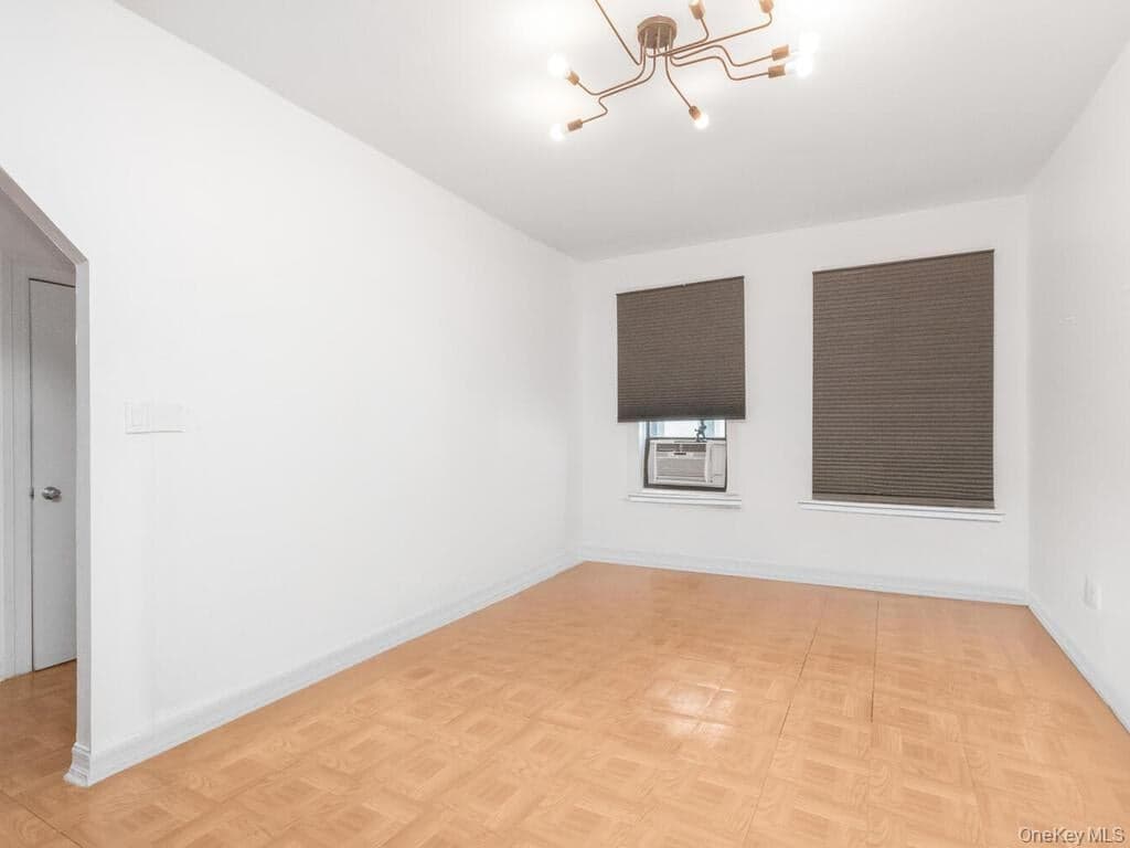 805 E 182nd Street Unit: 4E thumbnail 4