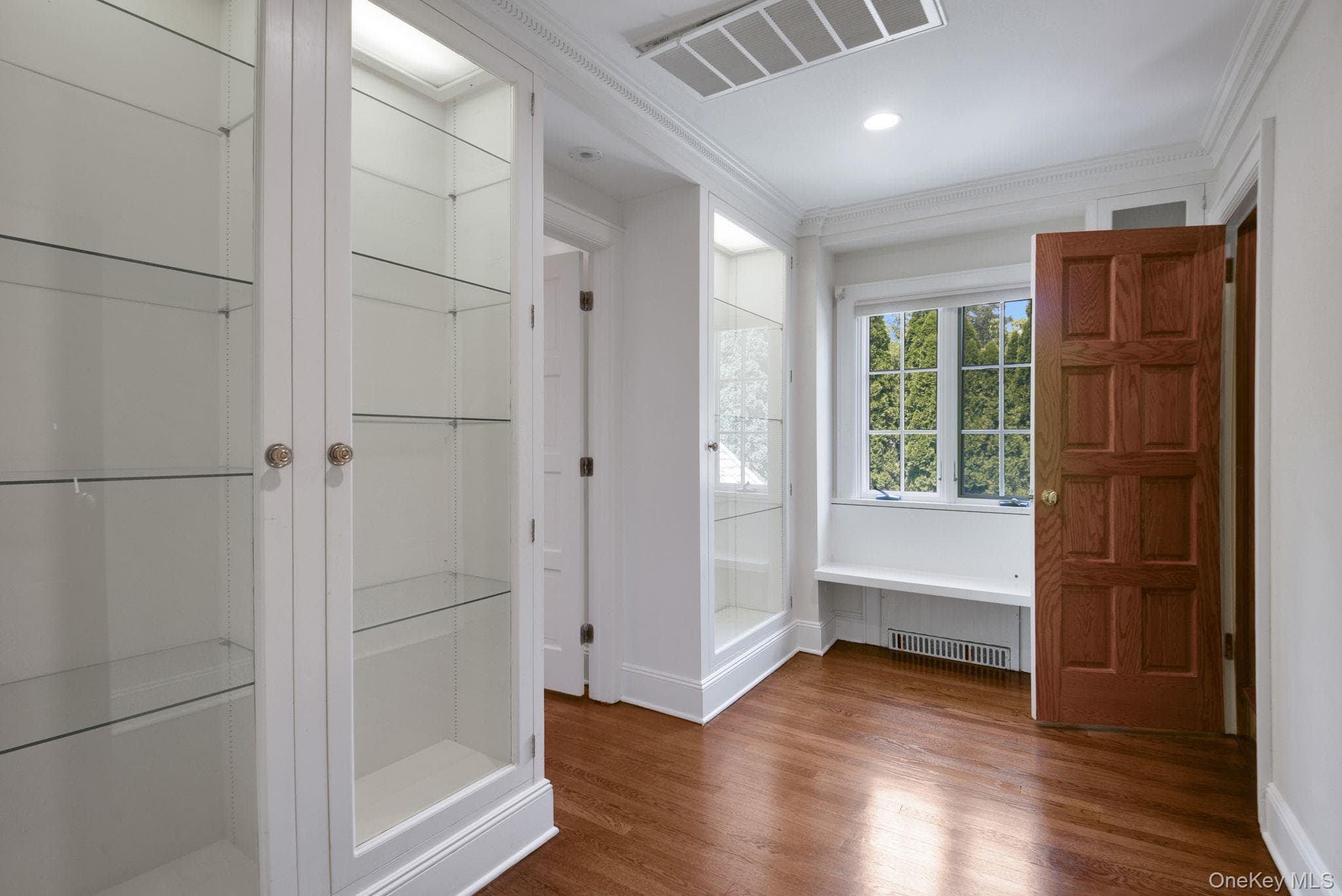 46 Fenimore Road thumbnail 27