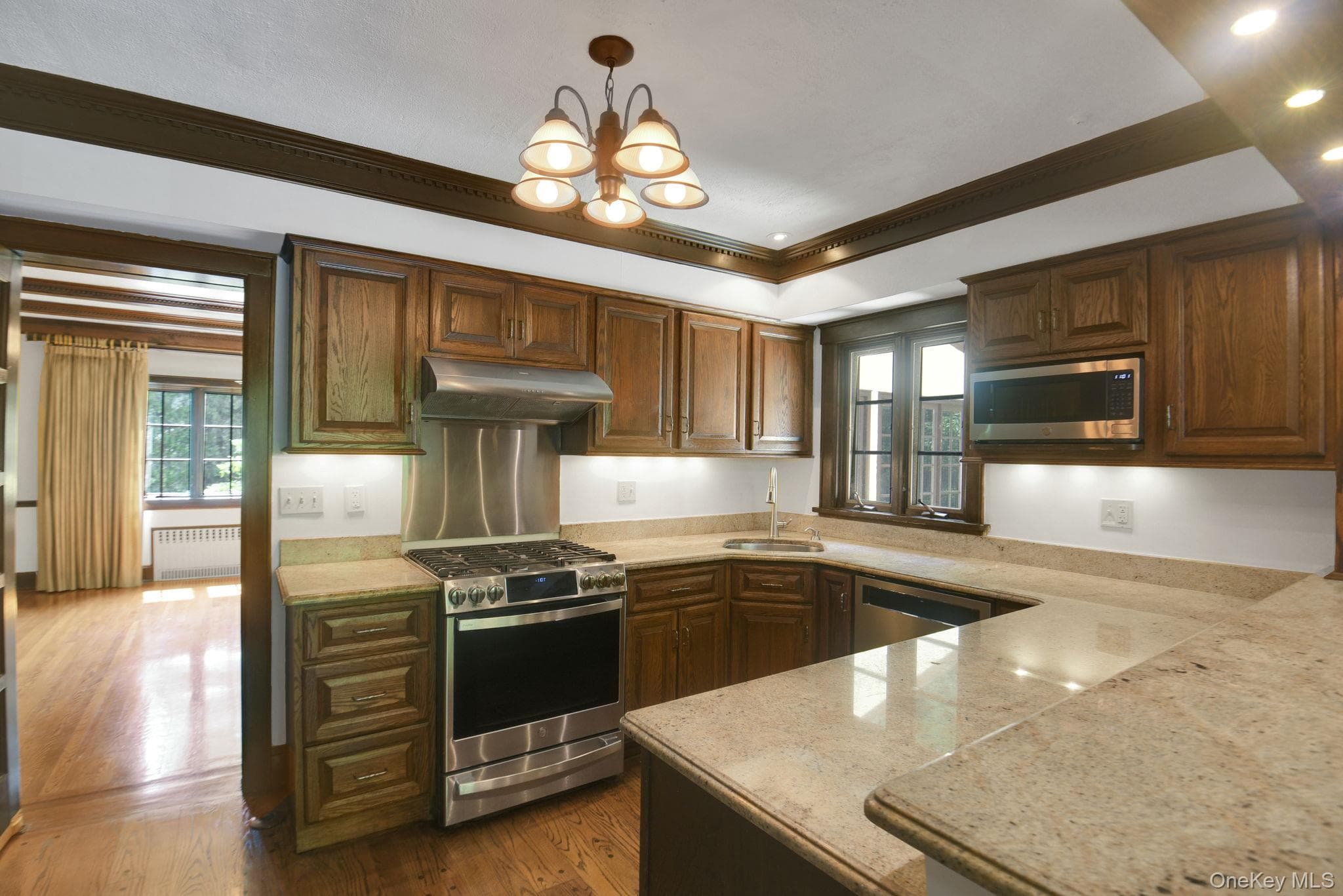 46 Fenimore Road thumbnail 9