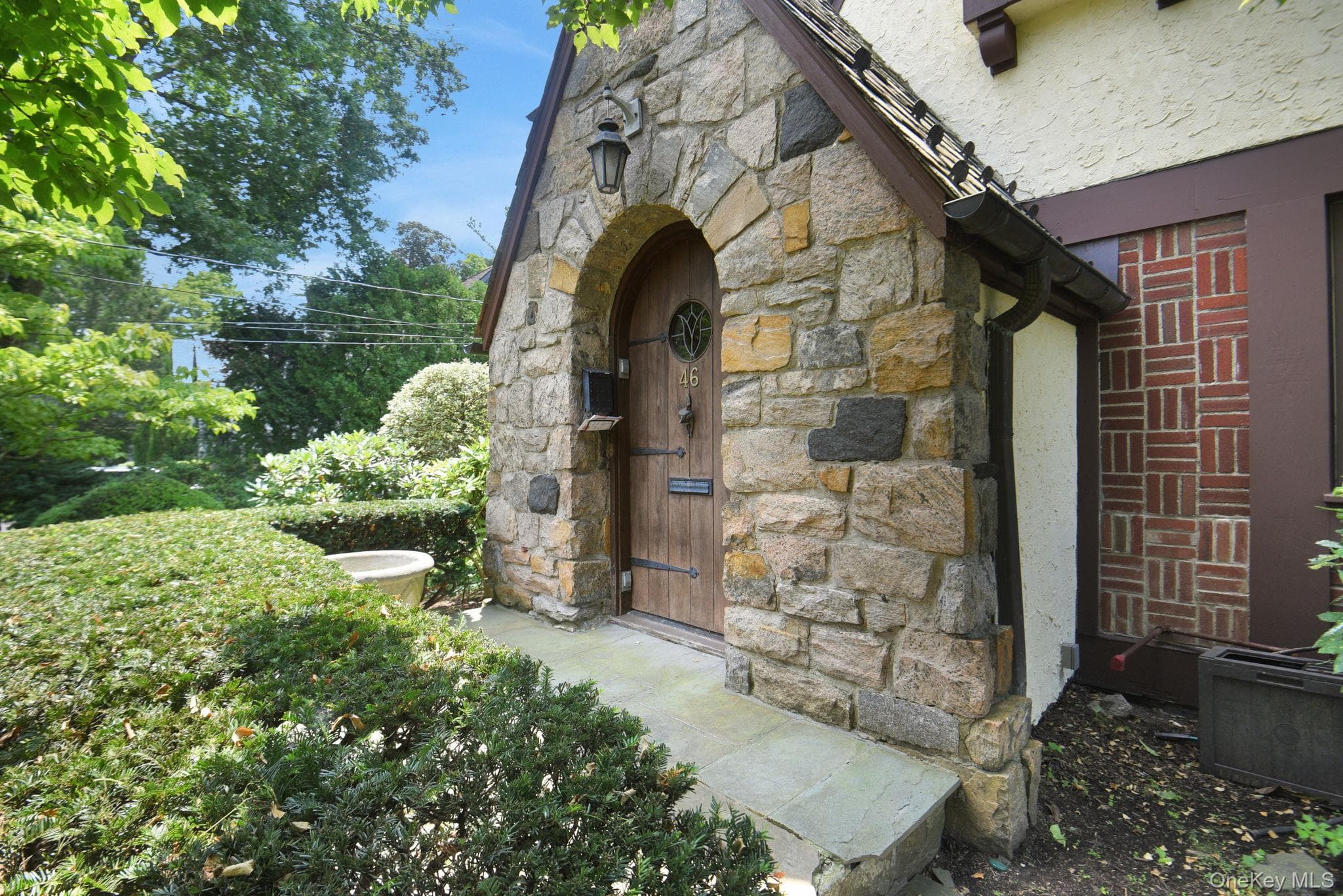 46 Fenimore Road thumbnail 4