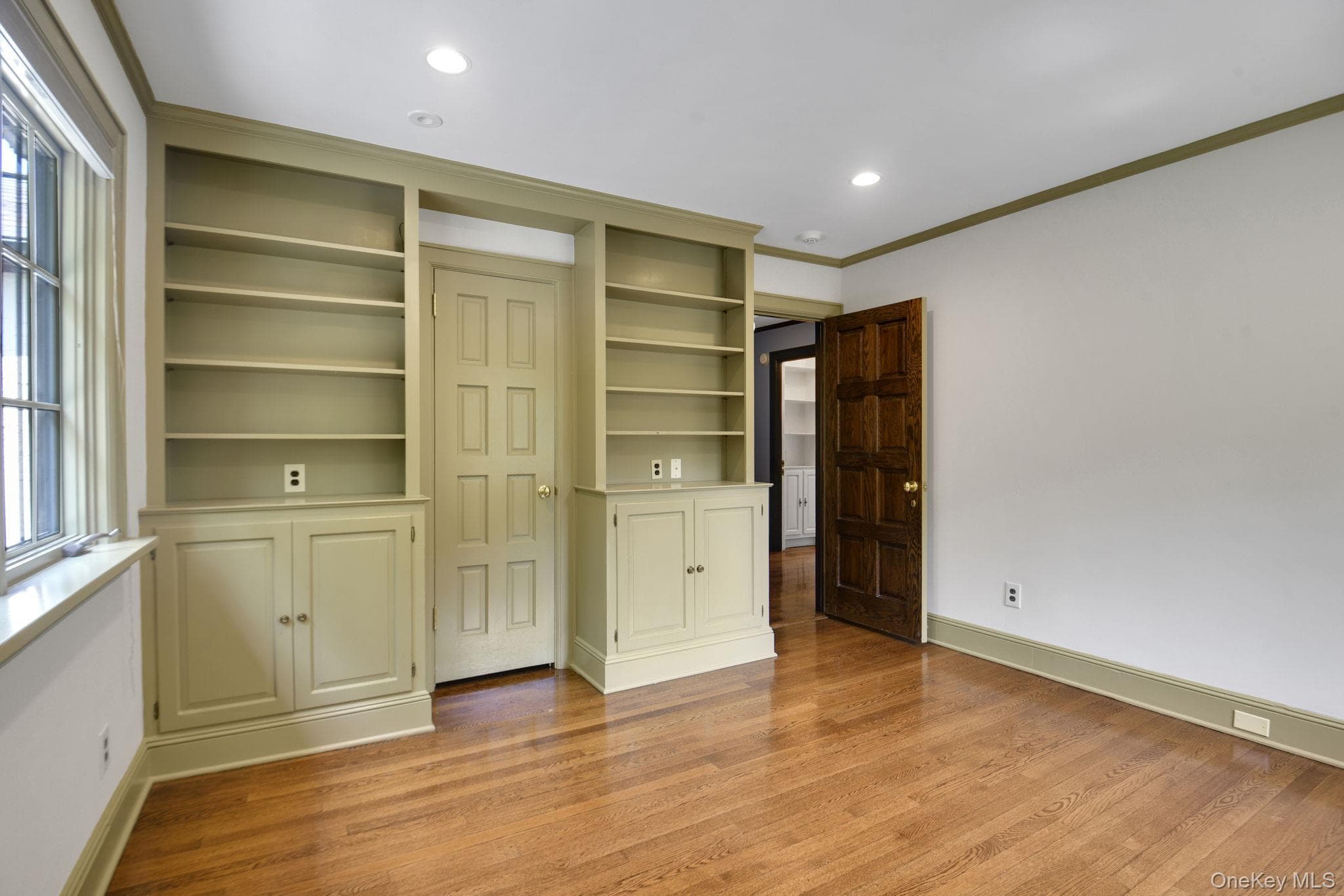 46 Fenimore Road thumbnail 32