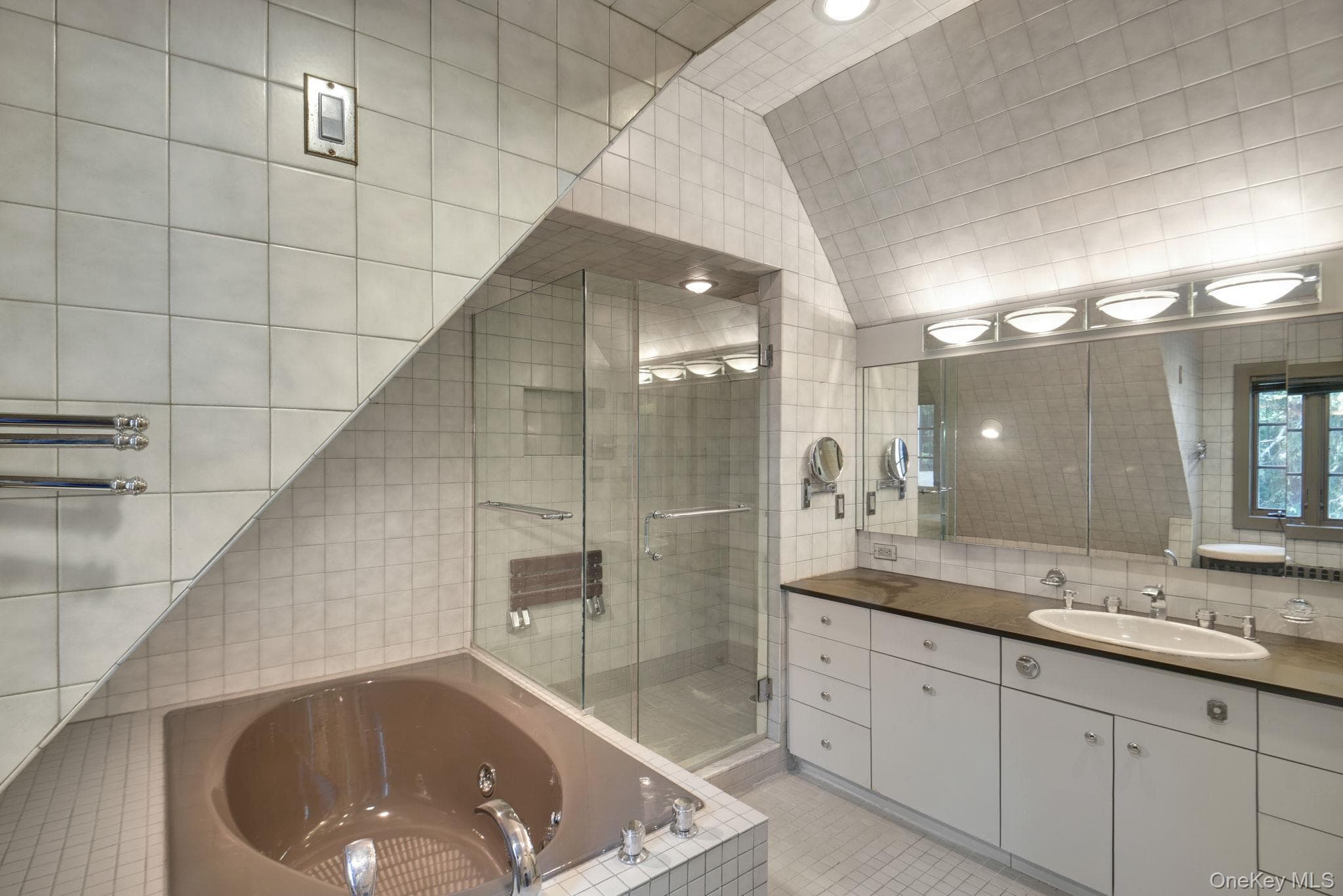 46 Fenimore Road thumbnail 24