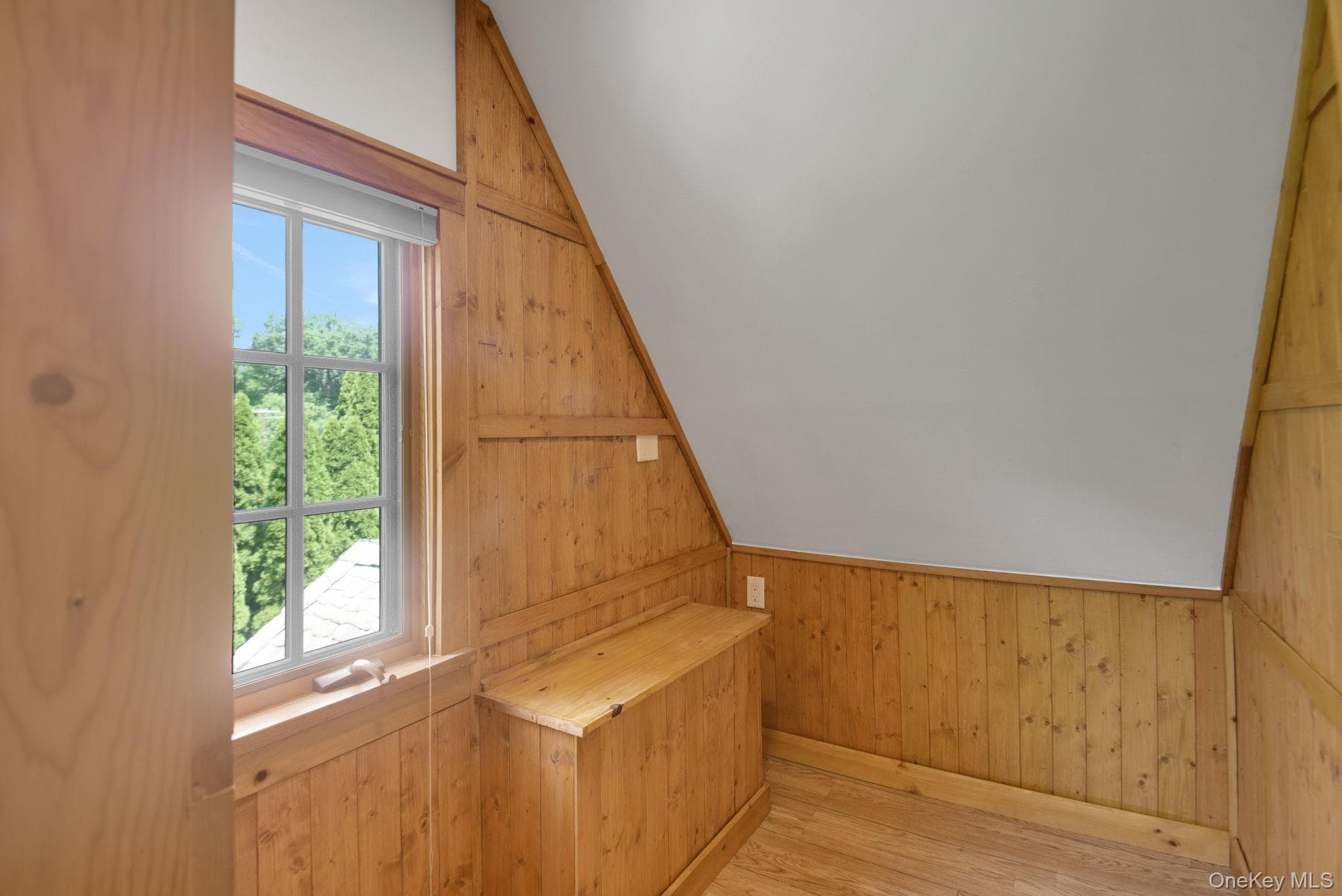 46 Fenimore Road thumbnail 35