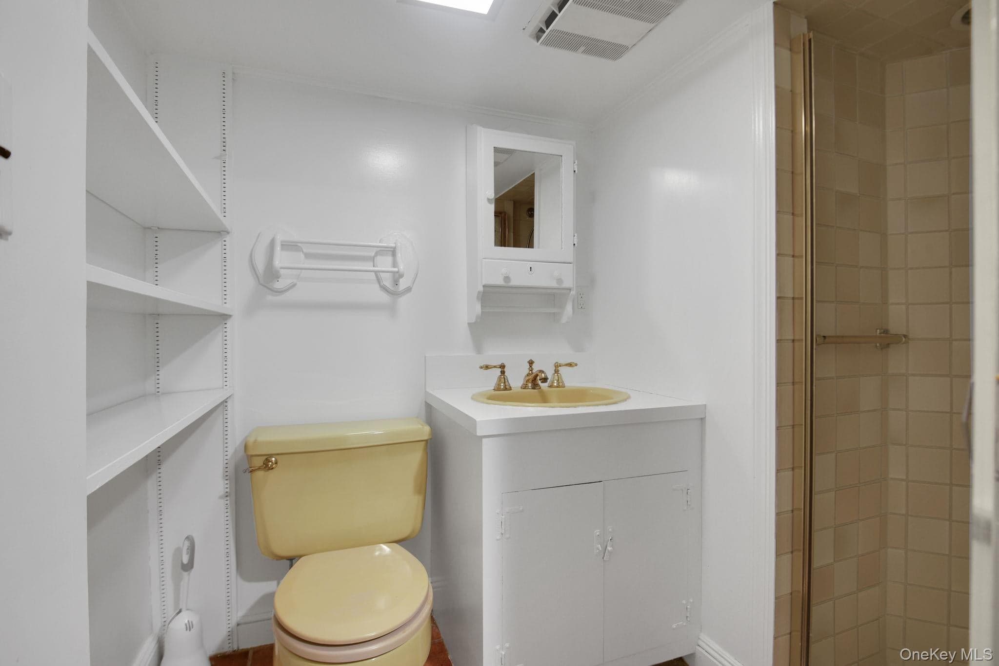 46 Fenimore Road thumbnail 40