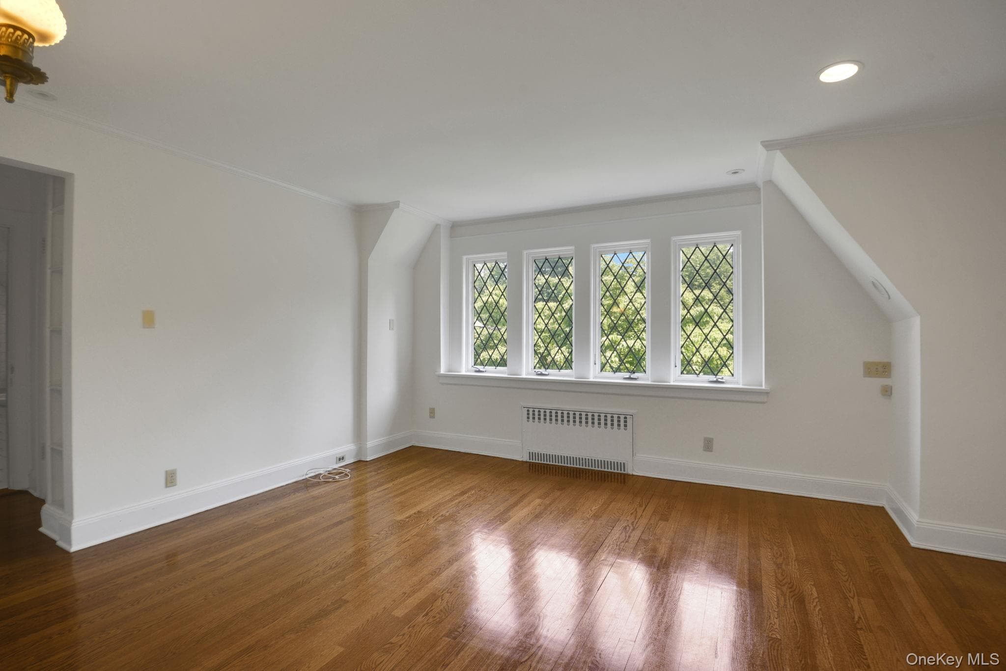 46 Fenimore Road thumbnail 21
