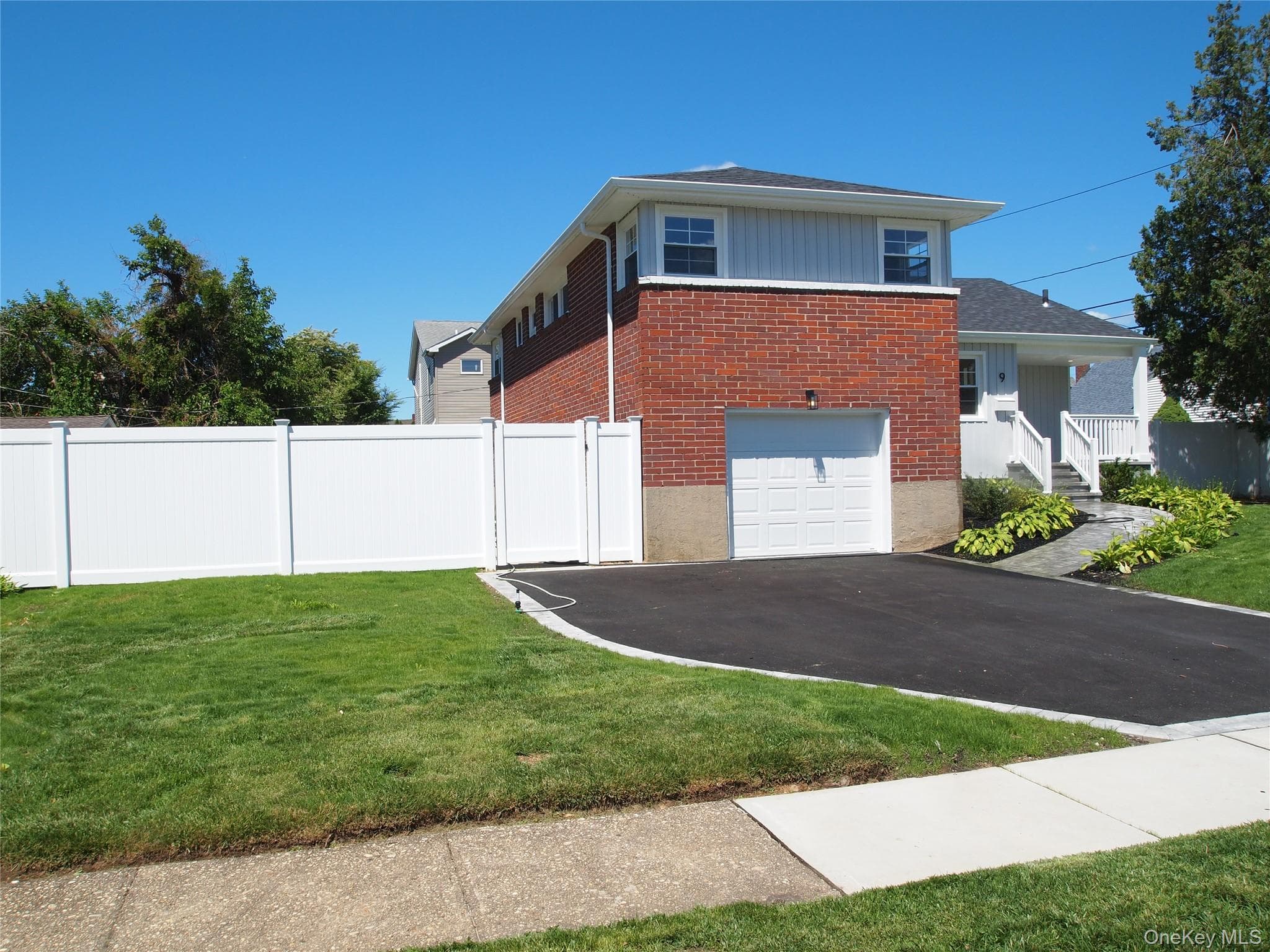 9 N Walnut Place thumbnail 3