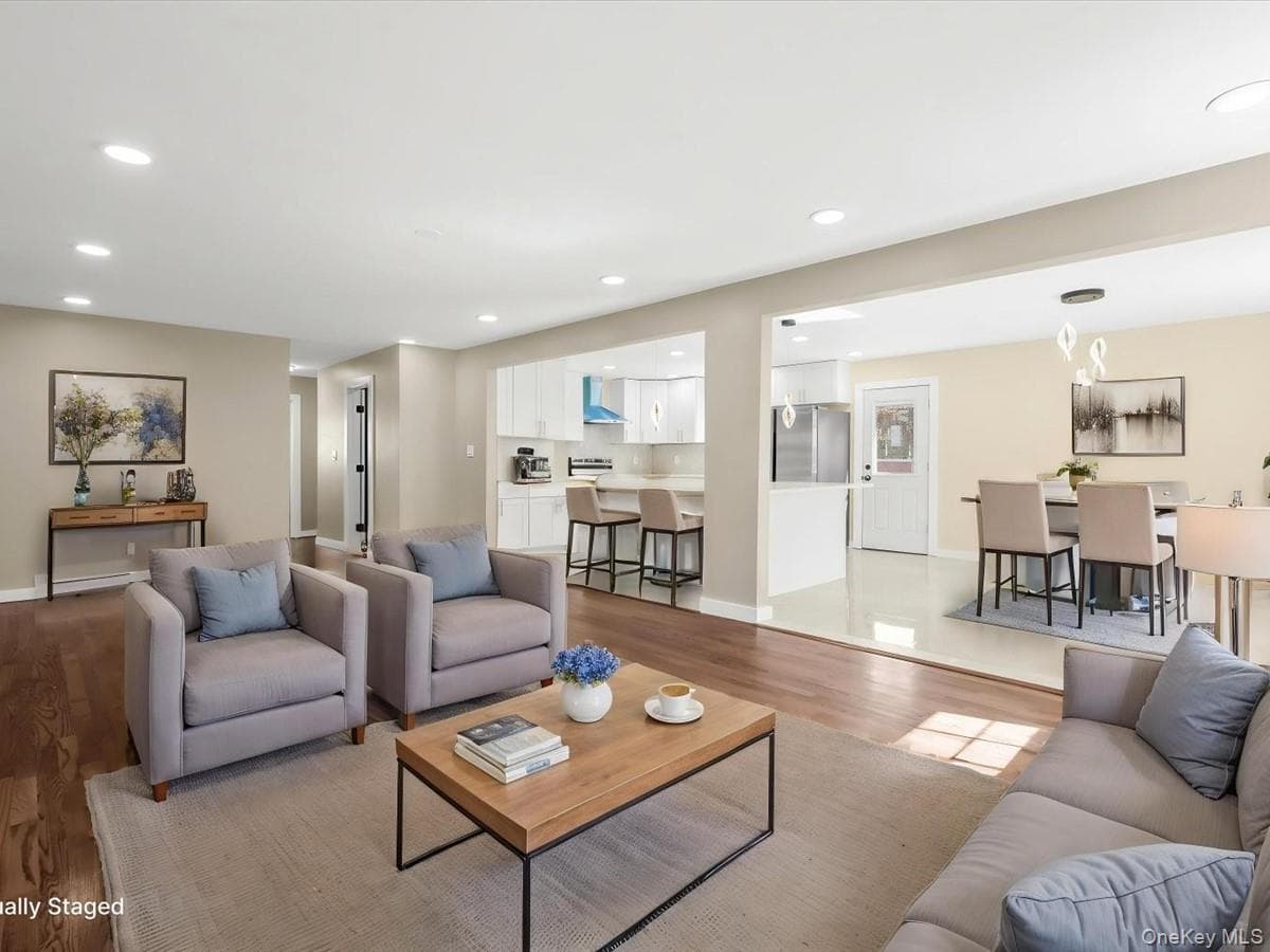 9 Honeysuckle LN thumbnail 10