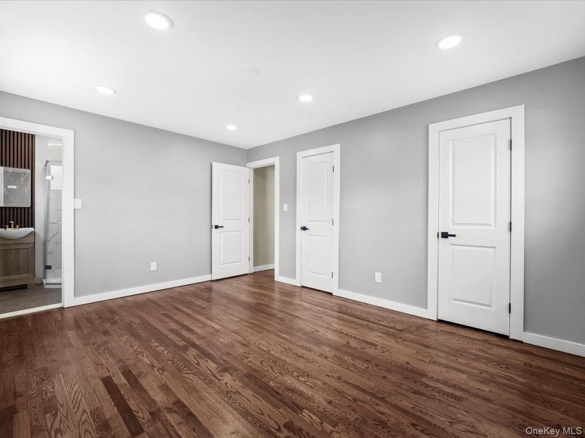9 Honeysuckle LN thumbnail 13