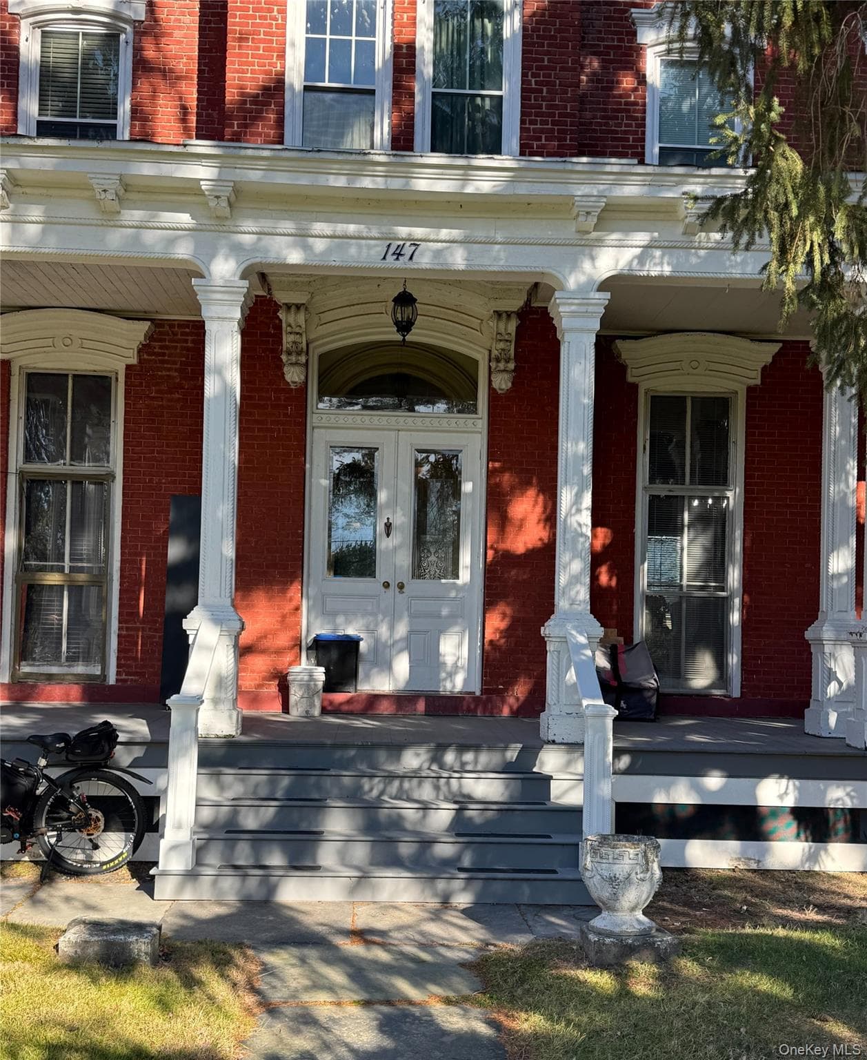 147-151 Grandview Avenue thumbnail 6