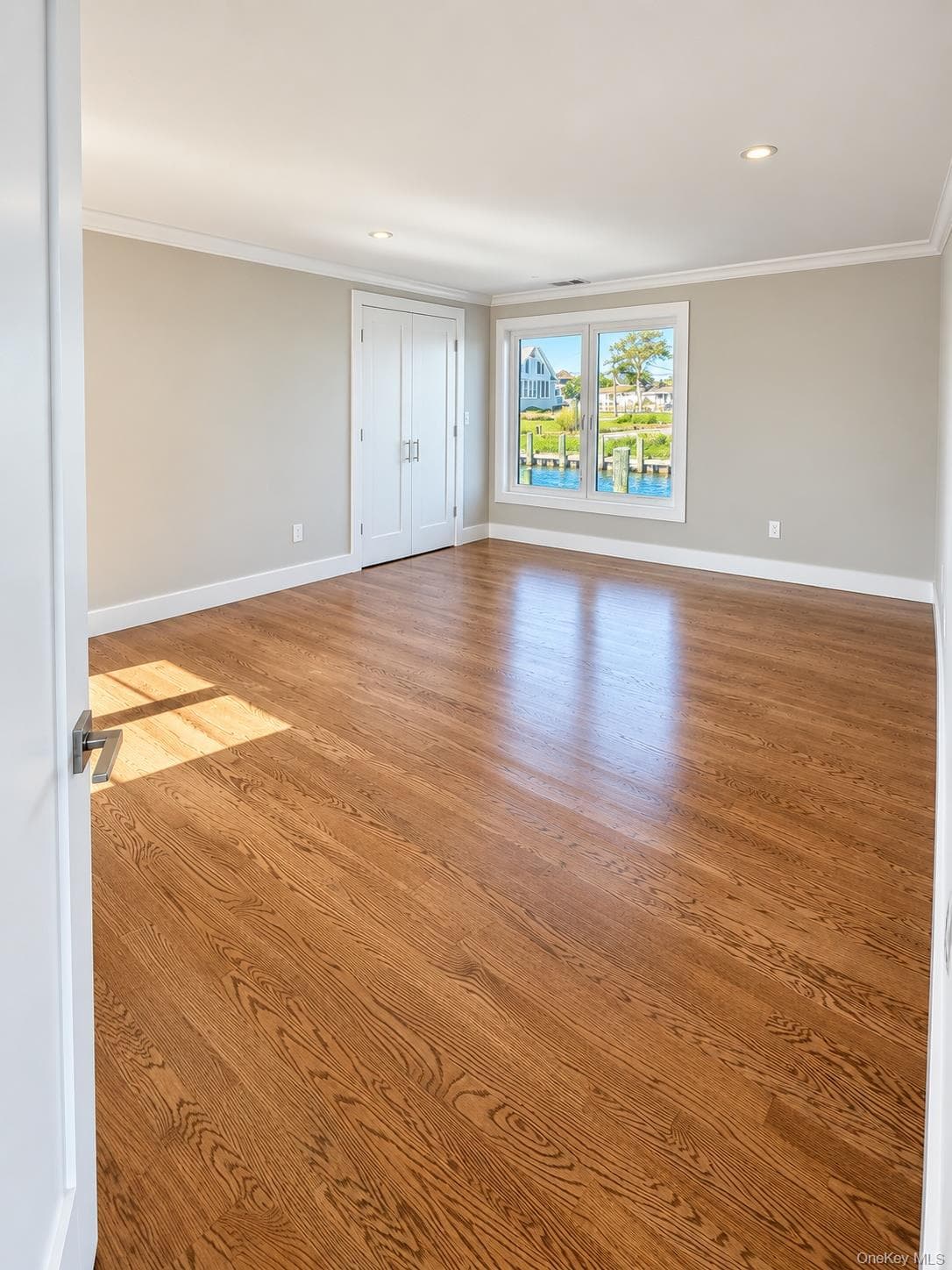 71 E Shore Drive thumbnail 18