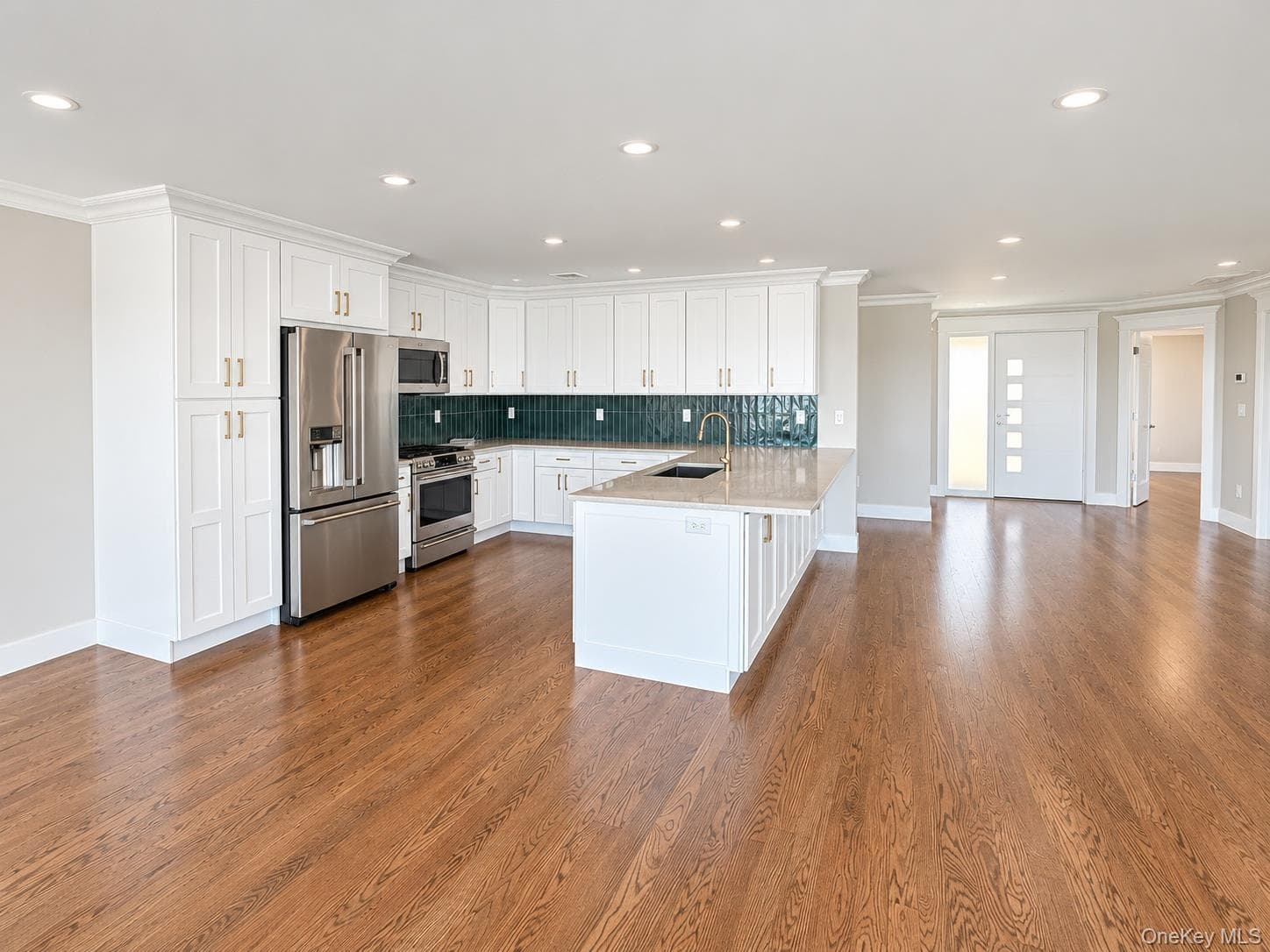 71 E Shore Drive thumbnail 5