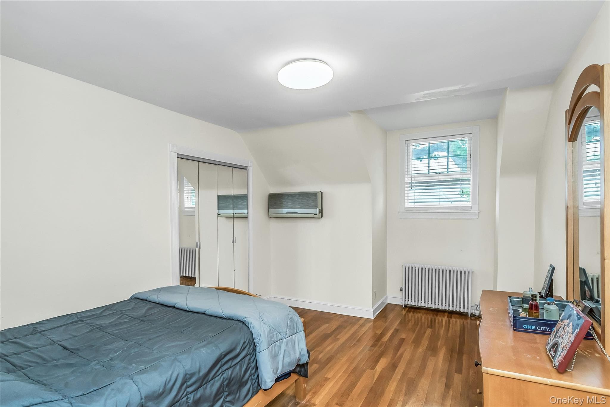 214-04 33rd Avenue thumbnail 18