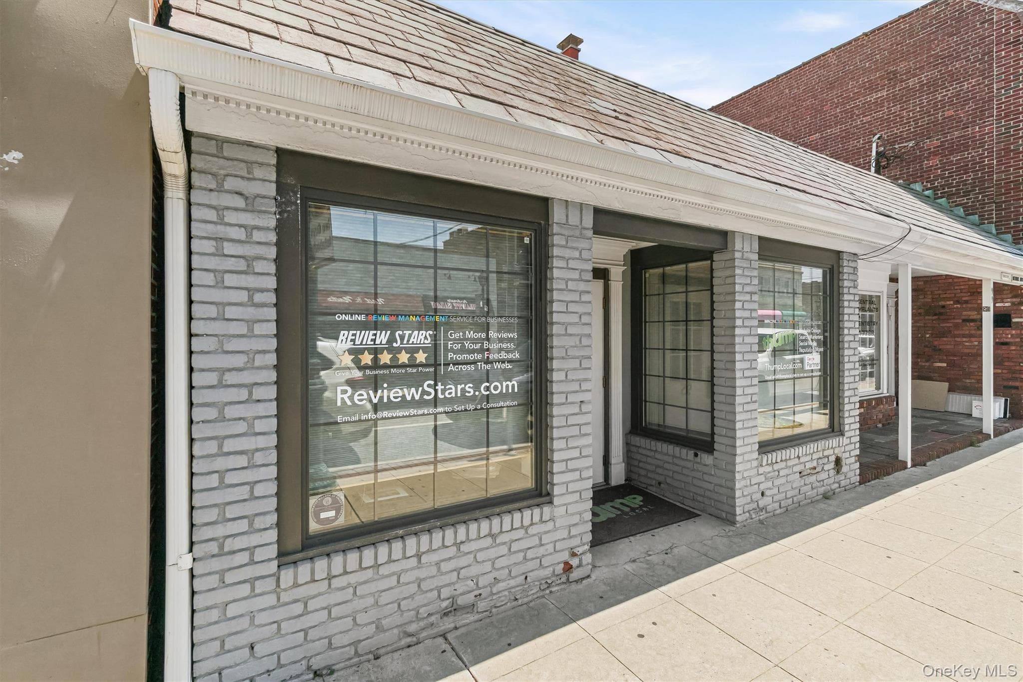 95 Rockaway Avenue thumbnail 3