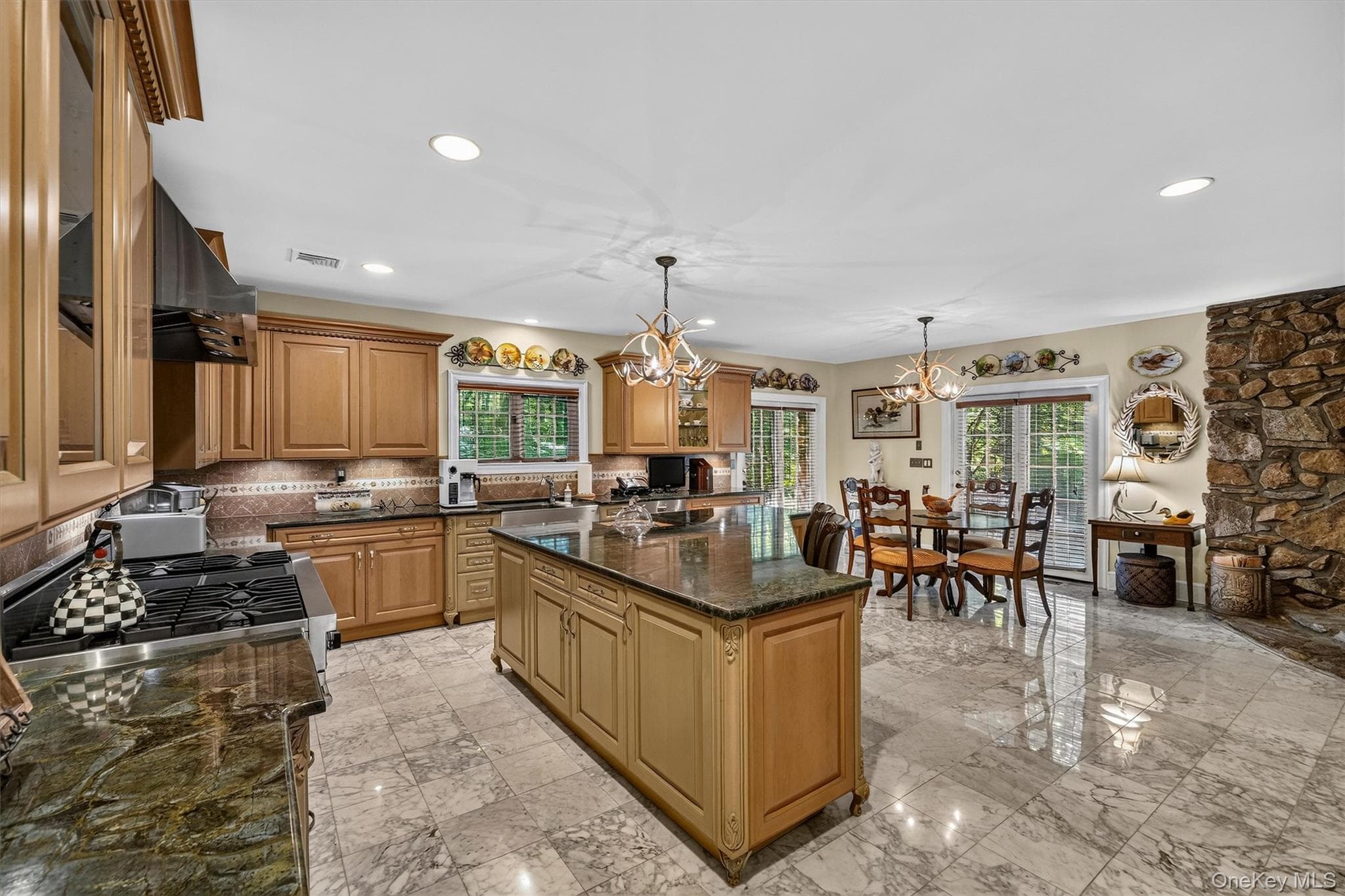 295 Salem Road thumbnail 10
