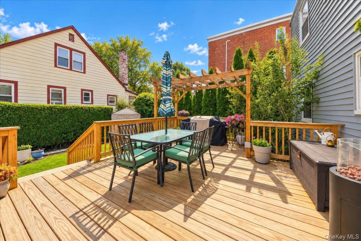 2653 Harding Avenue thumbnail 20