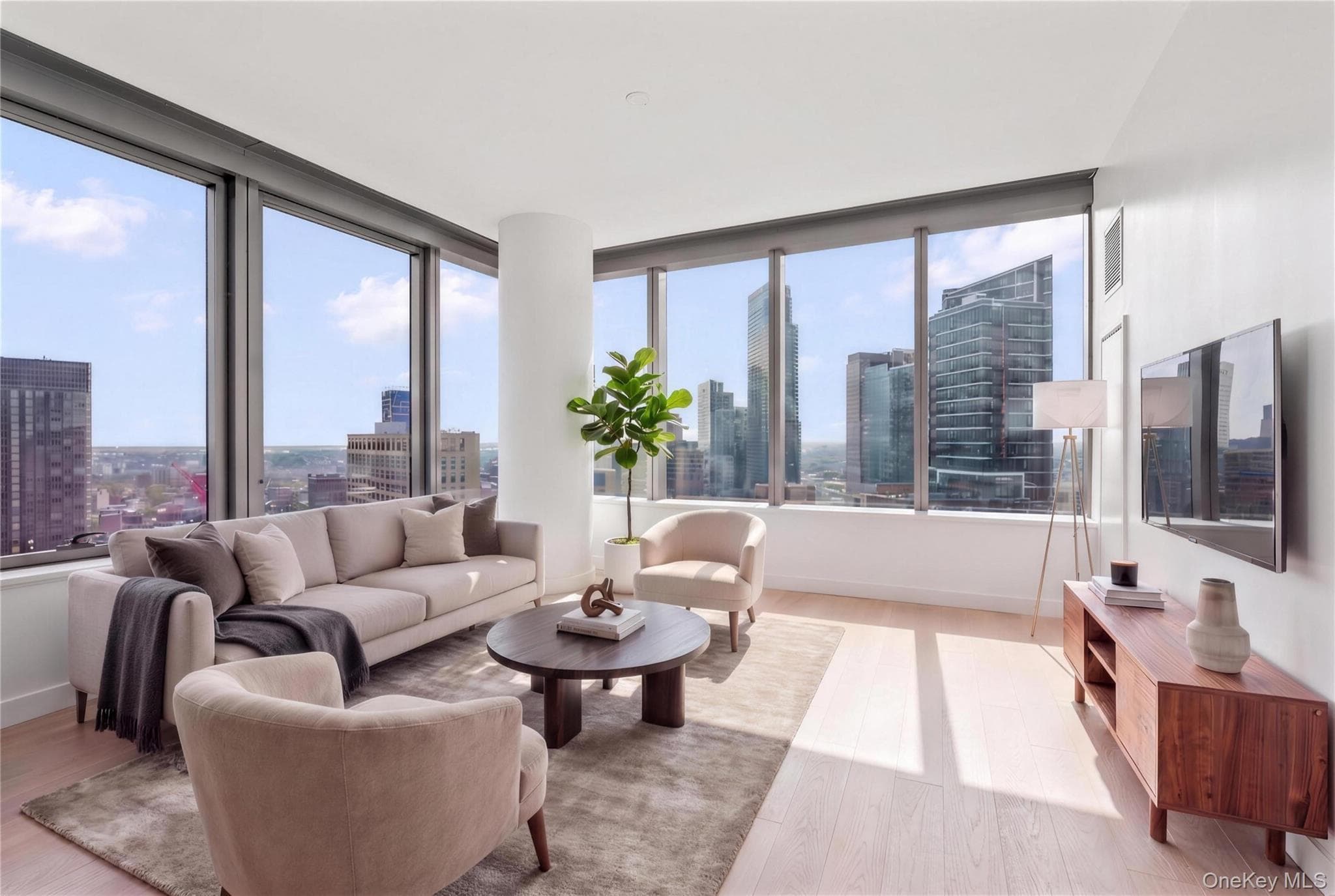 3 Court Square Unit: 3908 thumbnail 3