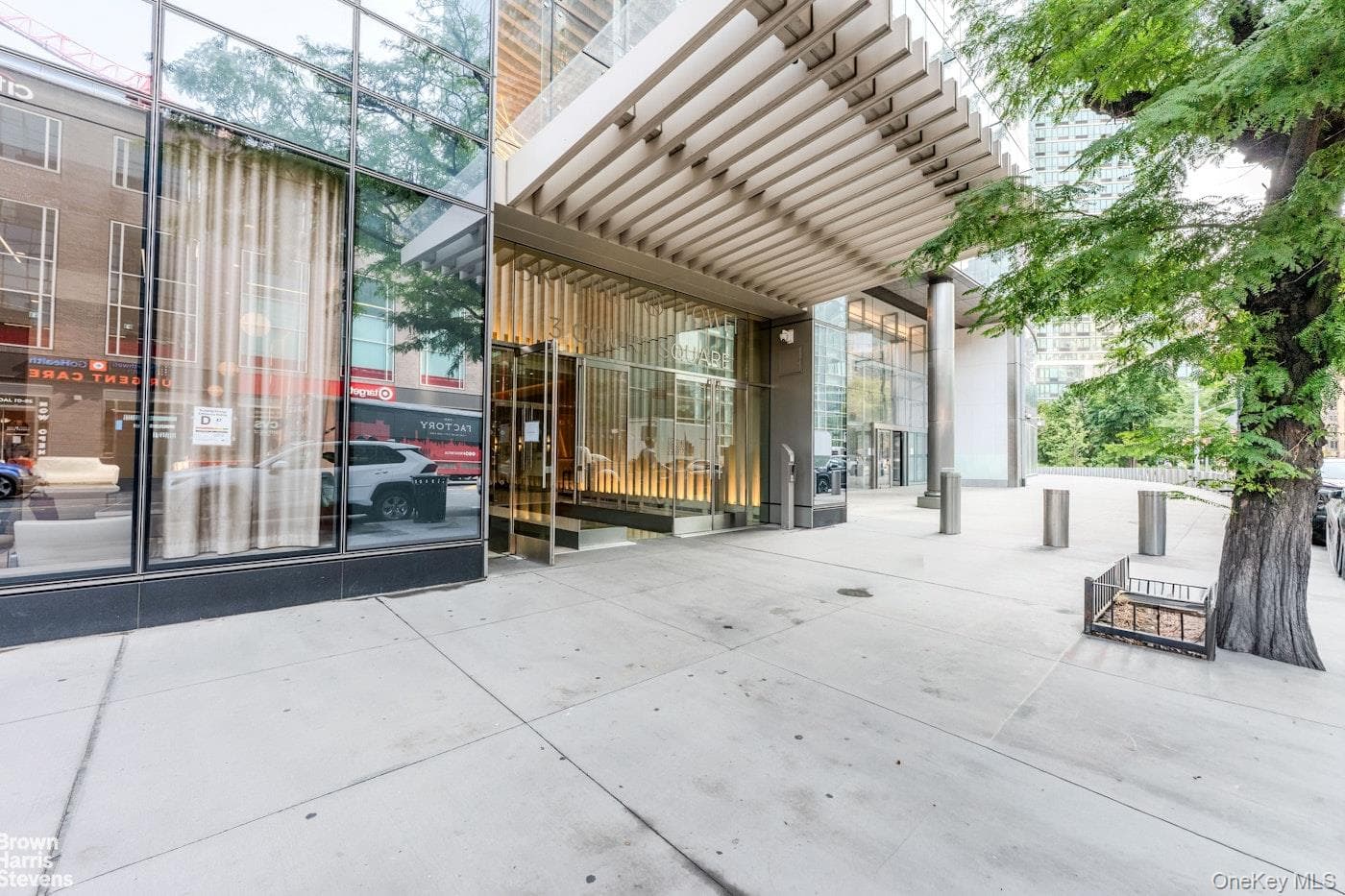 3 Court Square Unit: 3908 thumbnail 15