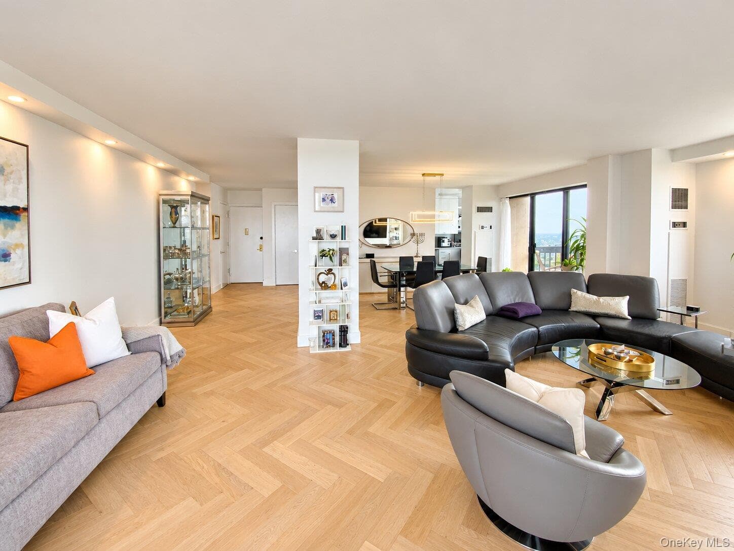 27110 Grand Central Parkway Unit: 31N thumbnail 5