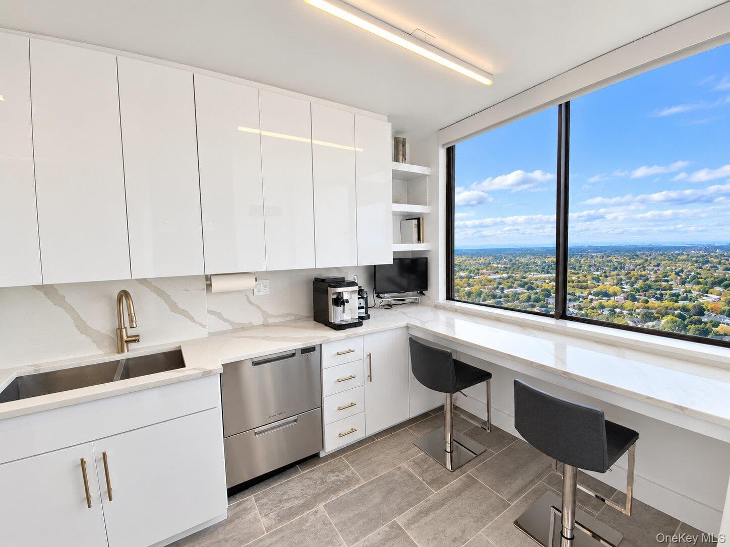 27110 Grand Central Parkway Unit: 31N thumbnail 10