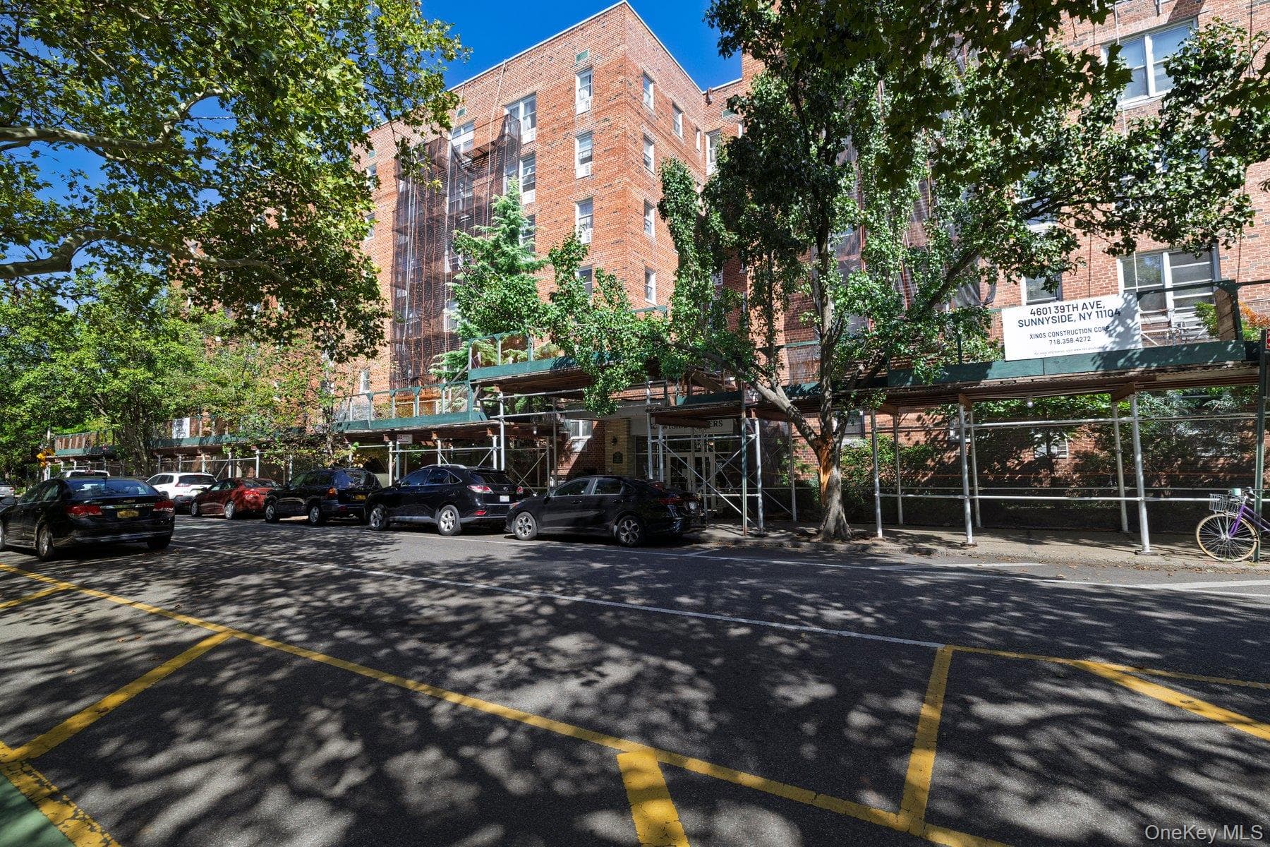 4601 39th Avenue Unit: 311, Sunnyside