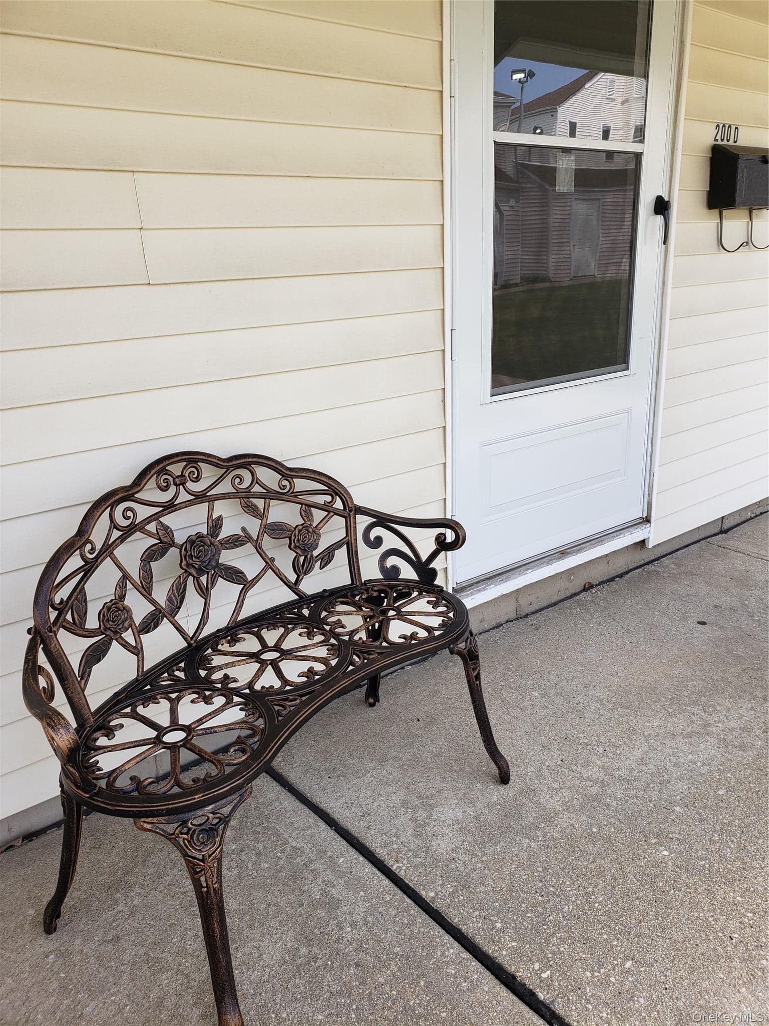200 Lowndes Avenue Unit: D thumbnail 3