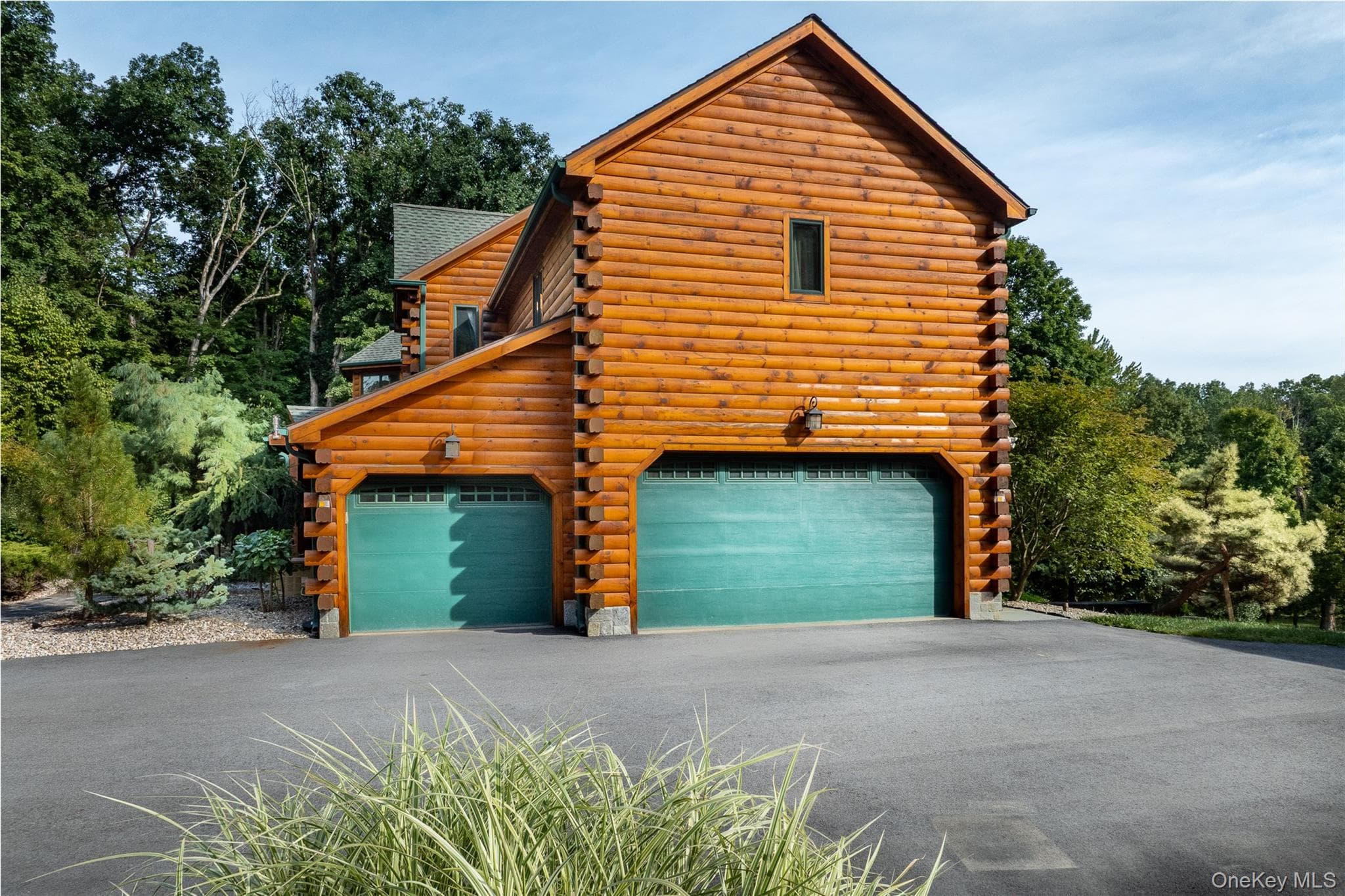 162 Crum Elbow Road thumbnail 36