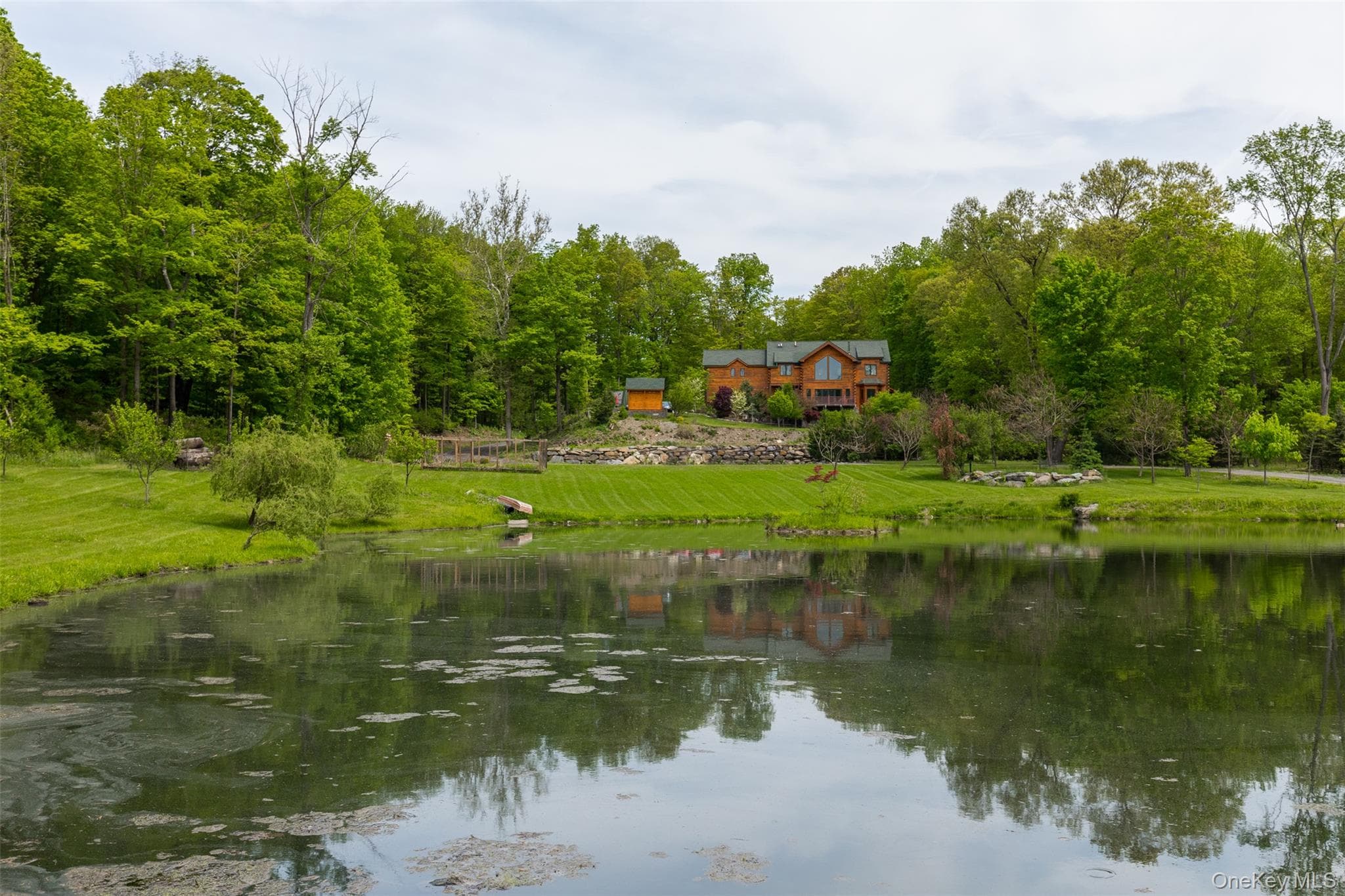 162 Crum Elbow Road thumbnail 46
