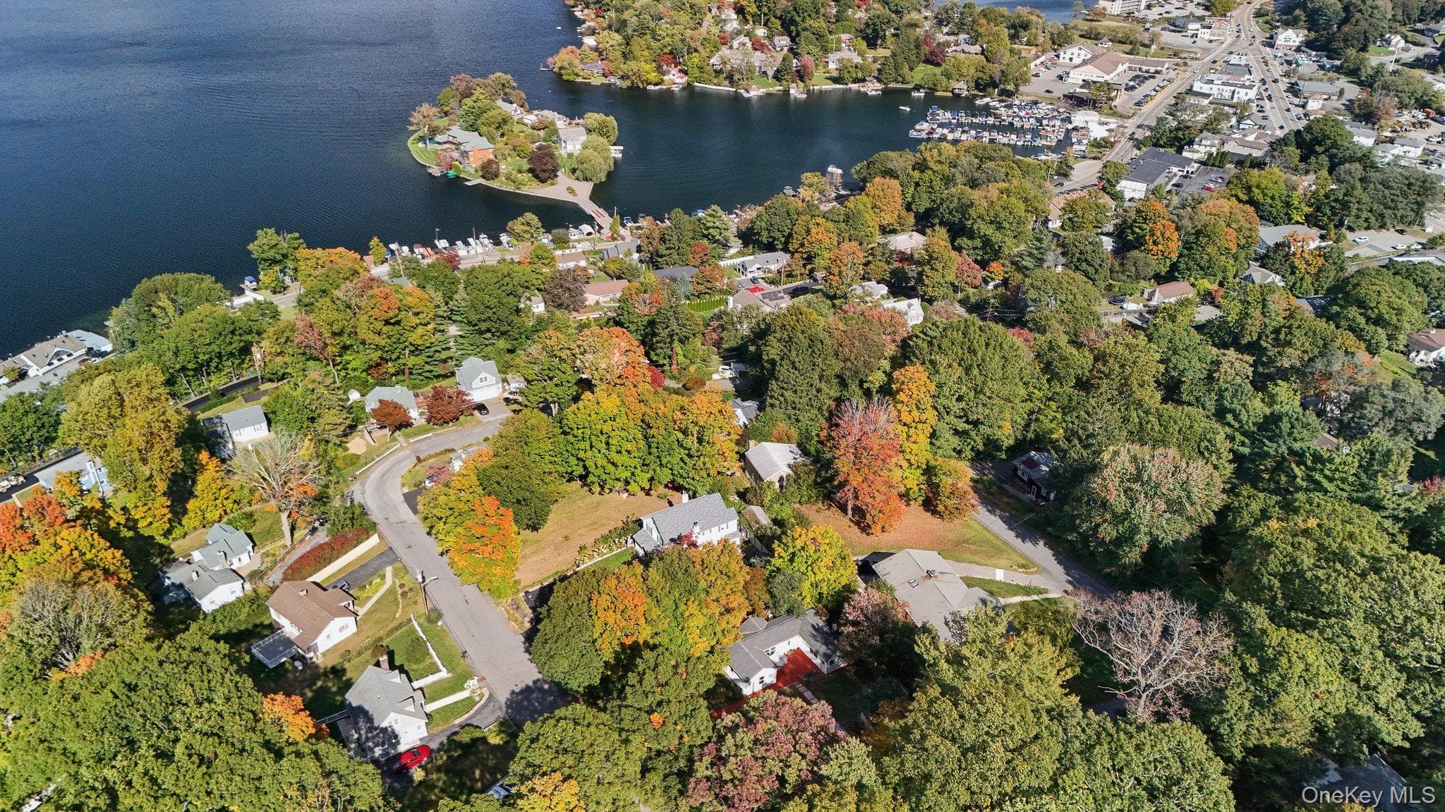 12 Crest Drive thumbnail 44