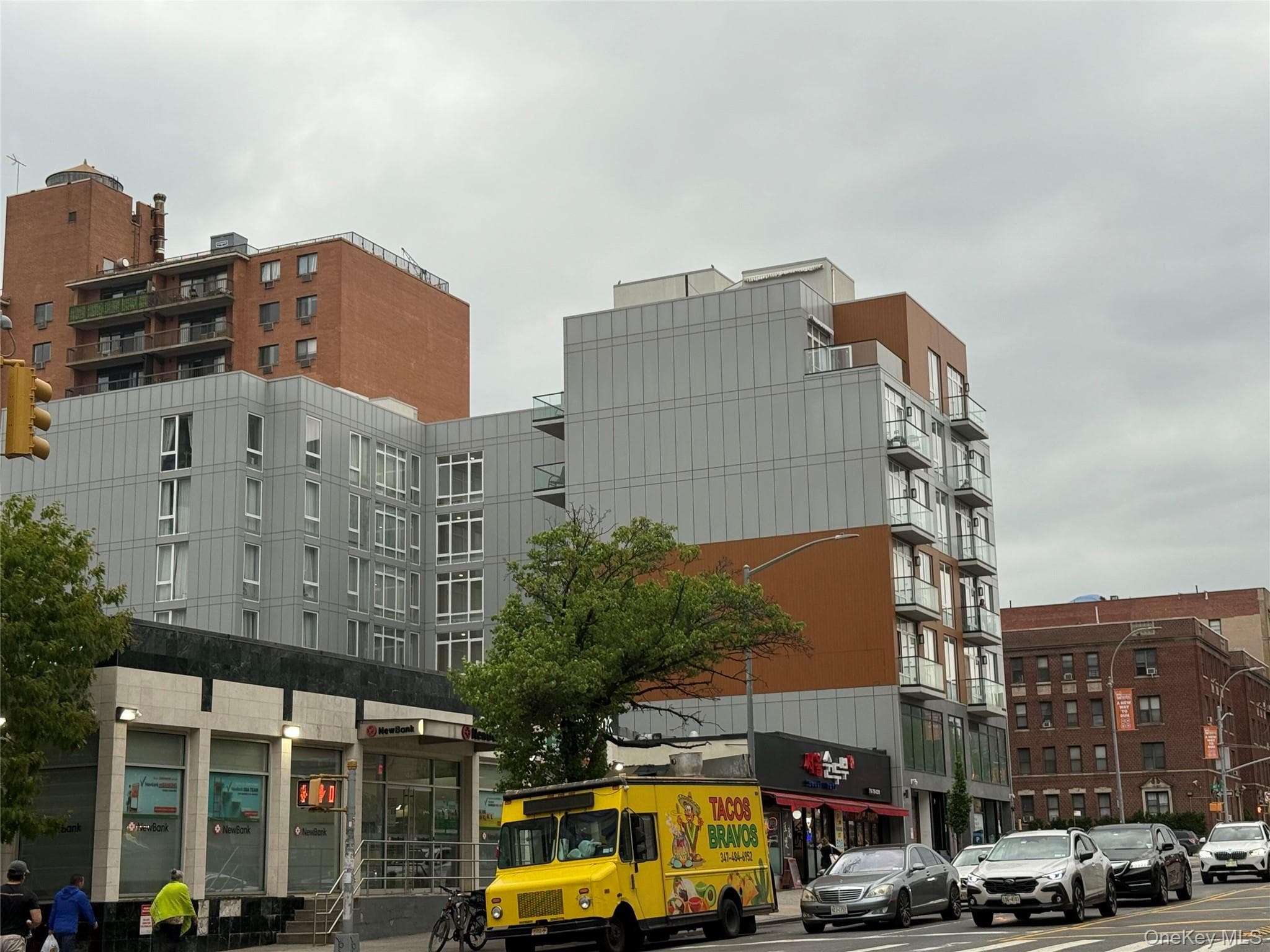 146-17 Northern Boulevard Unit: 2nd Fl thumbnail 3