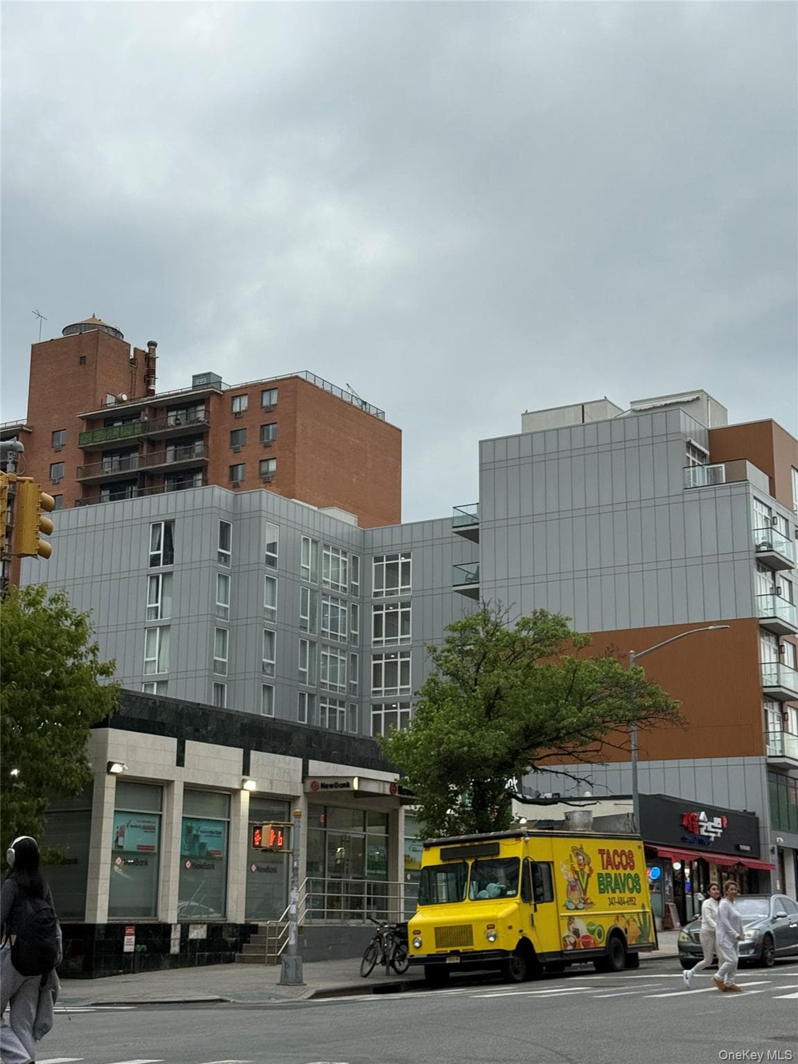 146-17 Northern Boulevard Unit: 2nd Fl thumbnail 2