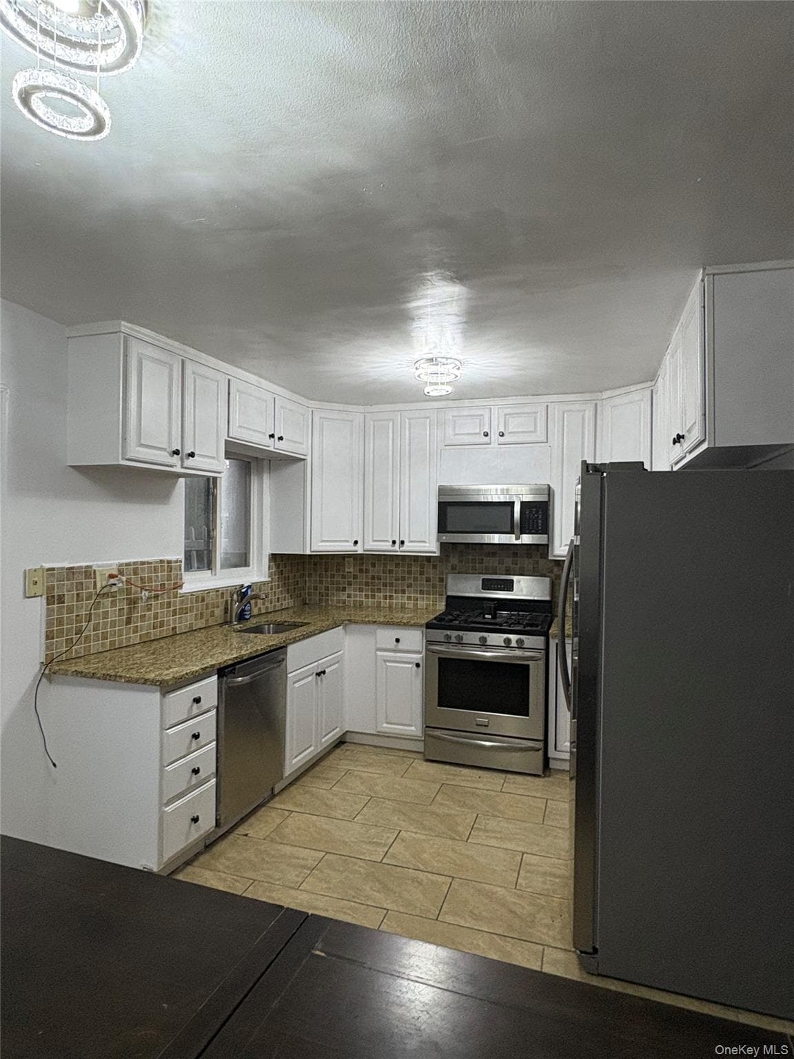 269 Balcom Avenue thumbnail 4