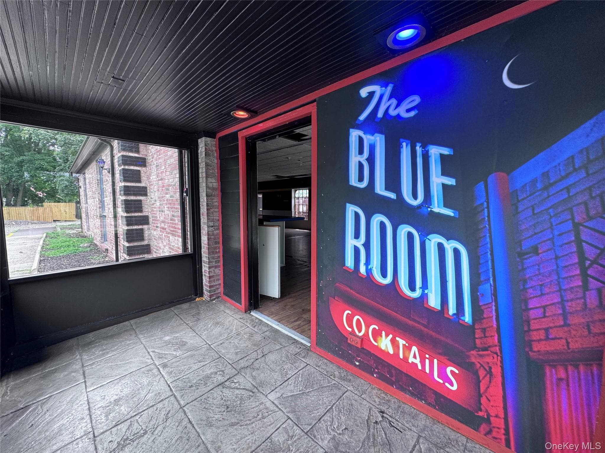357 Hooker Avenue thumbnail 7