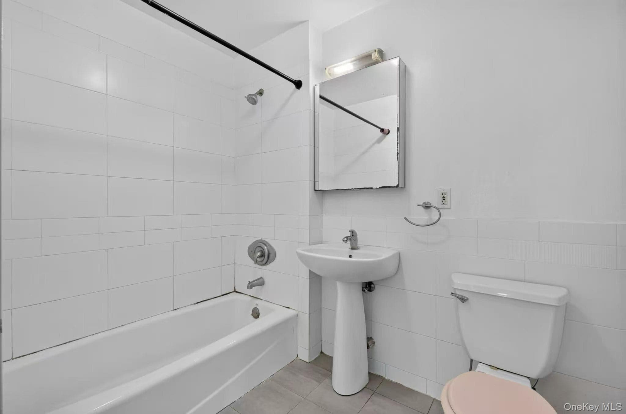 71-28 163rd Street Unit: 2A thumbnail 6