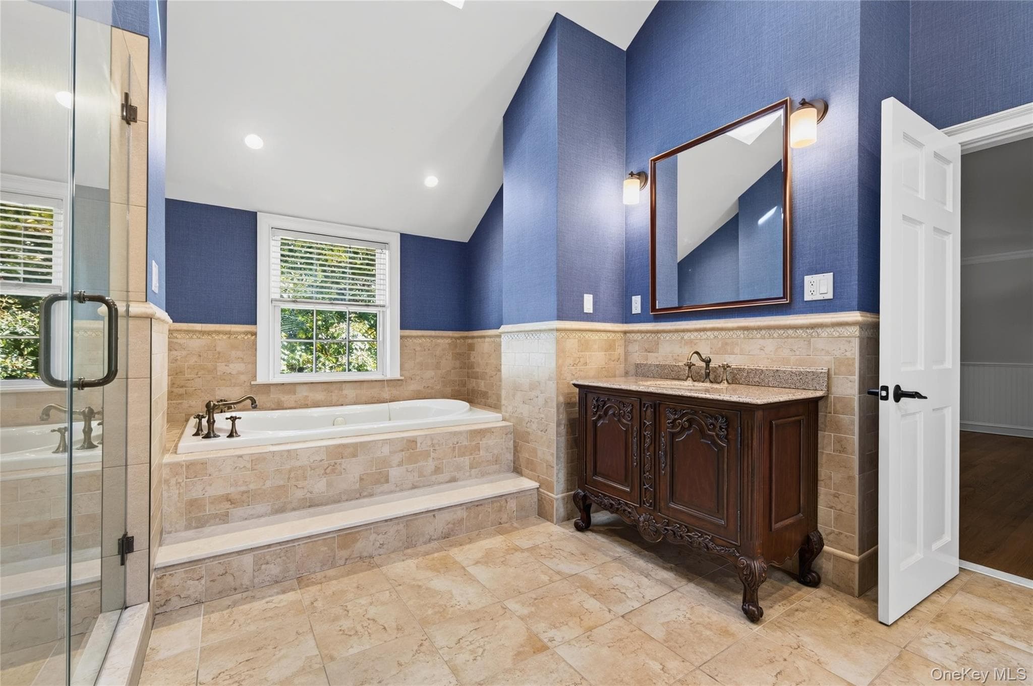 108 Kingsbury Road thumbnail 26