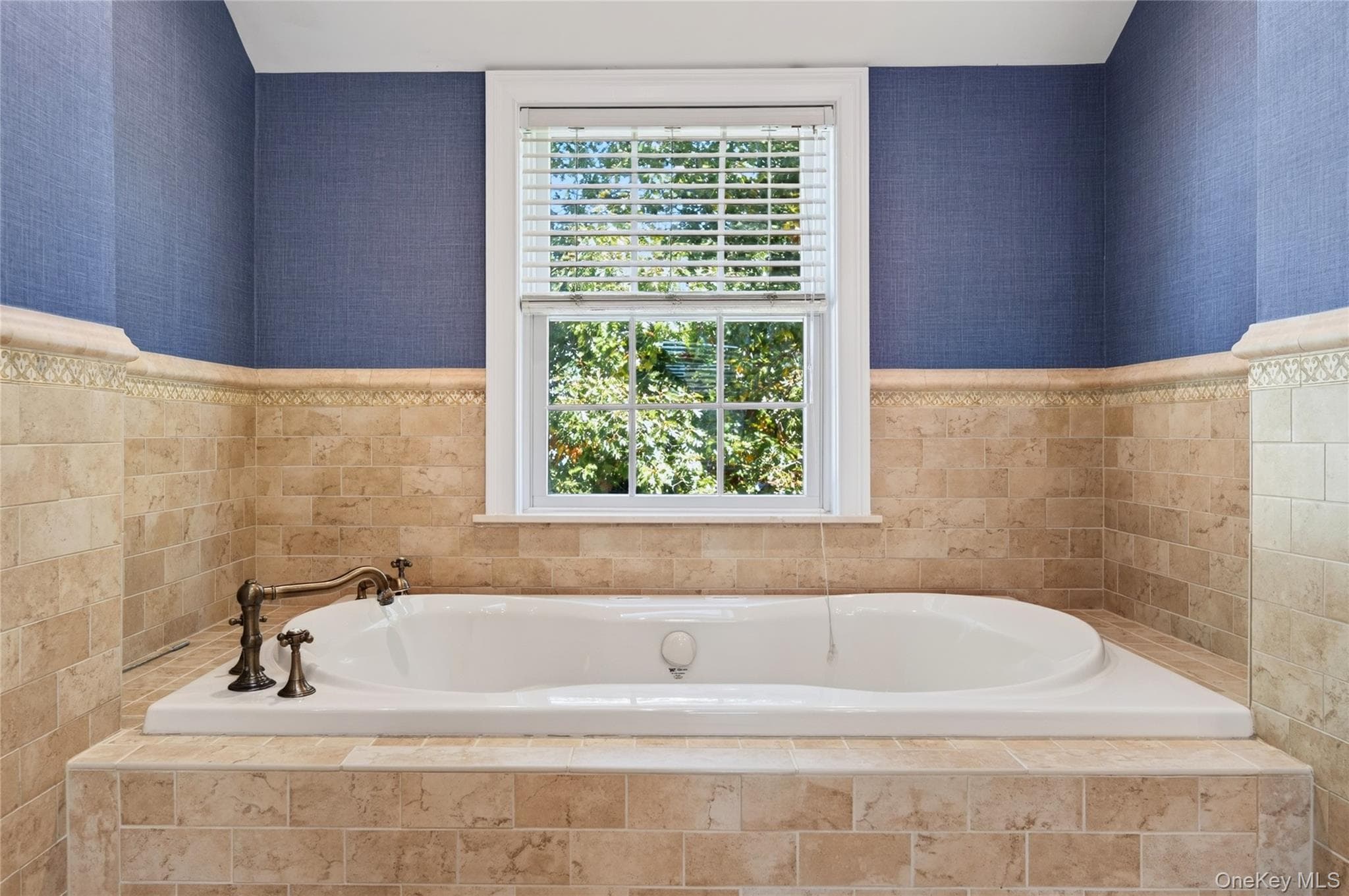 108 Kingsbury Road thumbnail 25