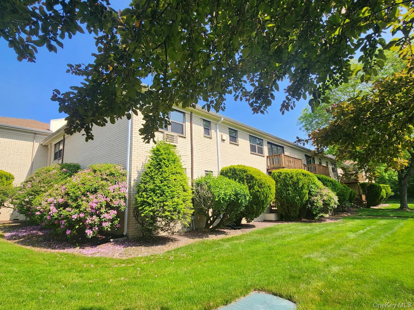 196 Sneden Place Unit: 196 thumbnail 19