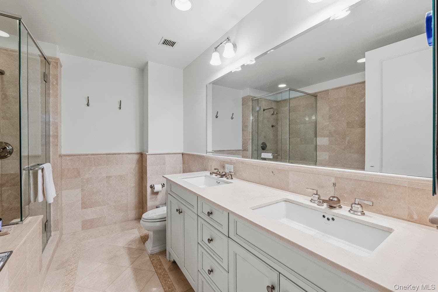 10 City Place Unit: 2B thumbnail 18