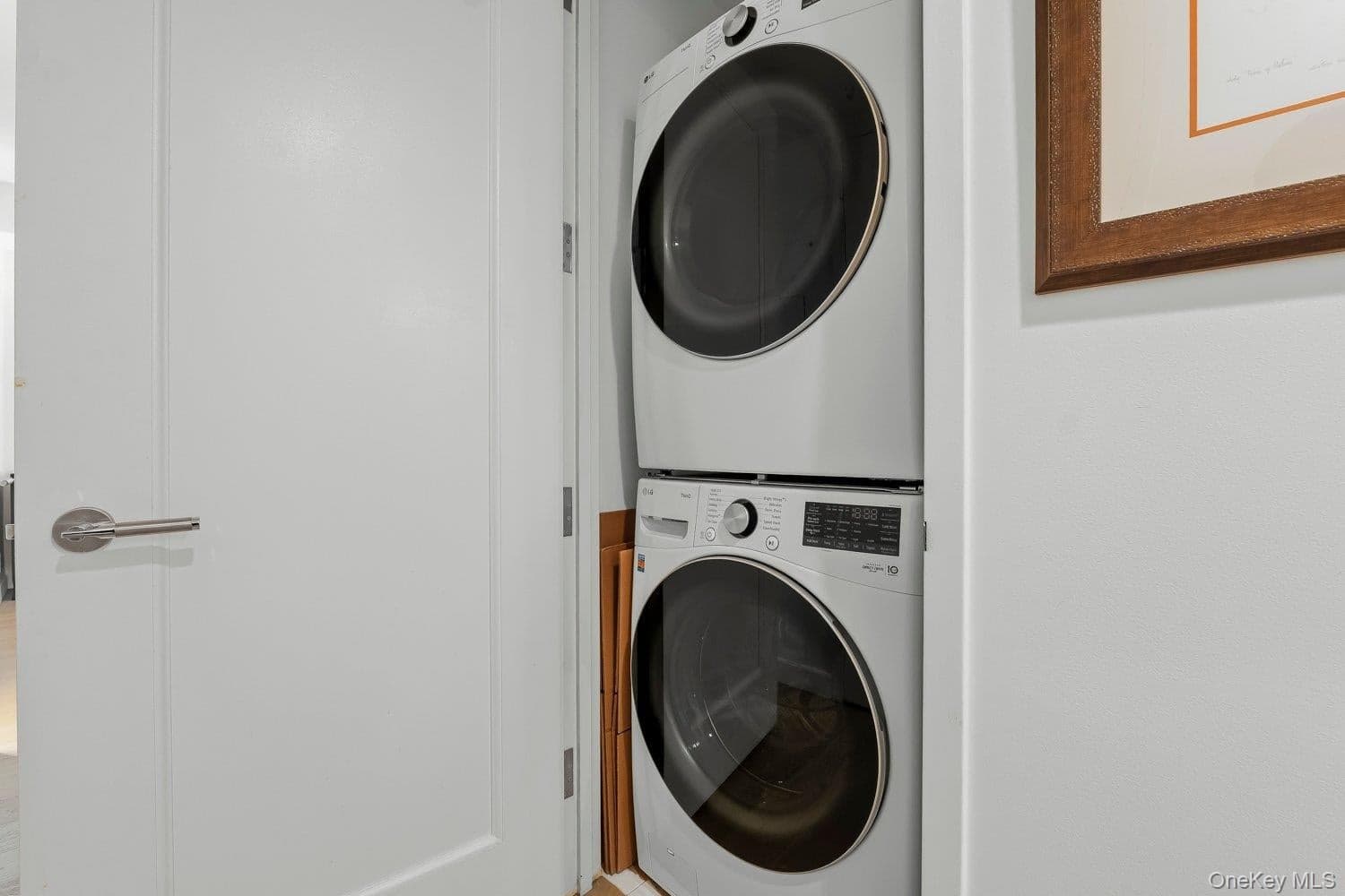 10 City Place Unit: 2B thumbnail 14