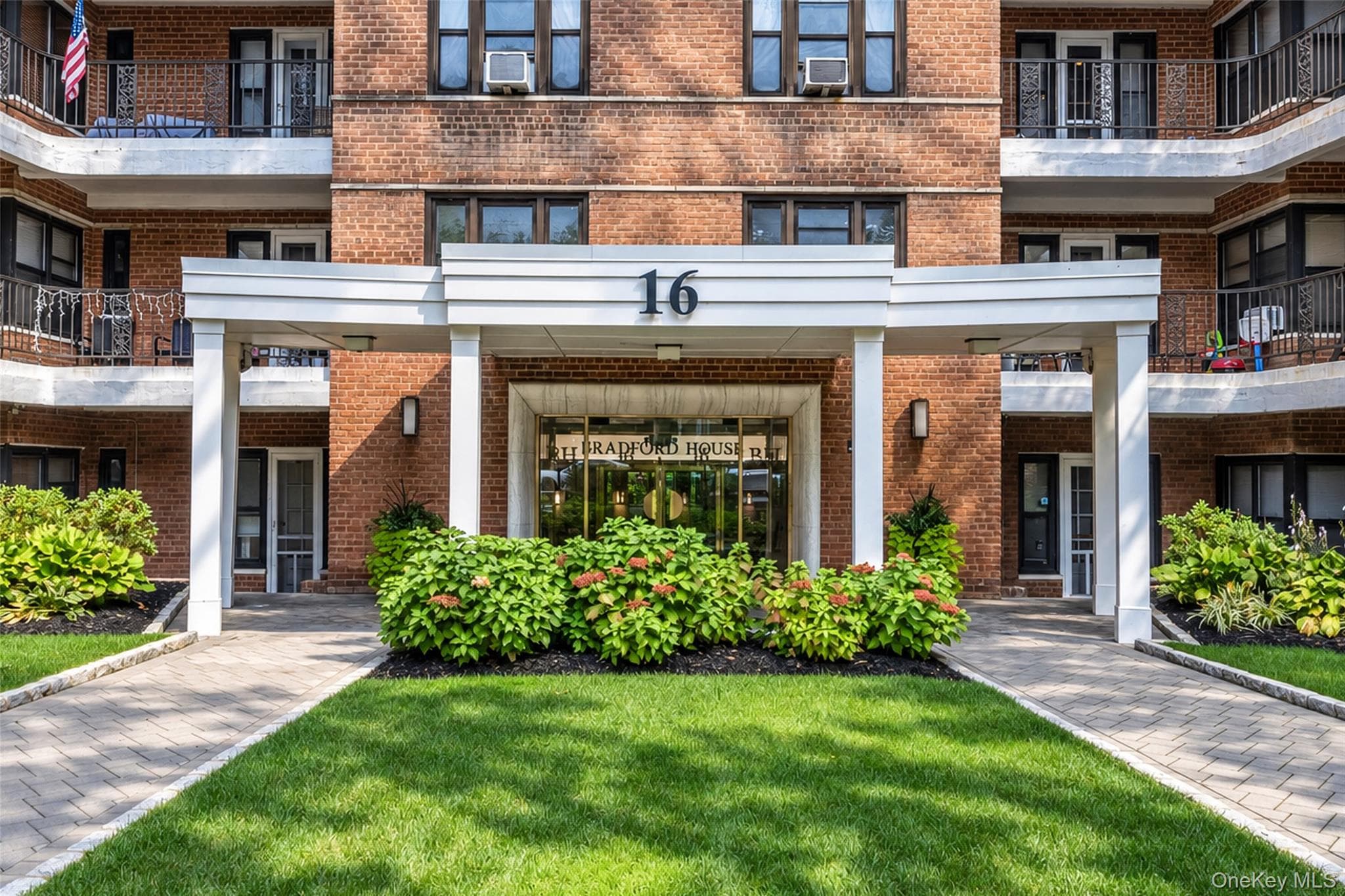 16 N Broadway Unit: 4J thumbnail 2