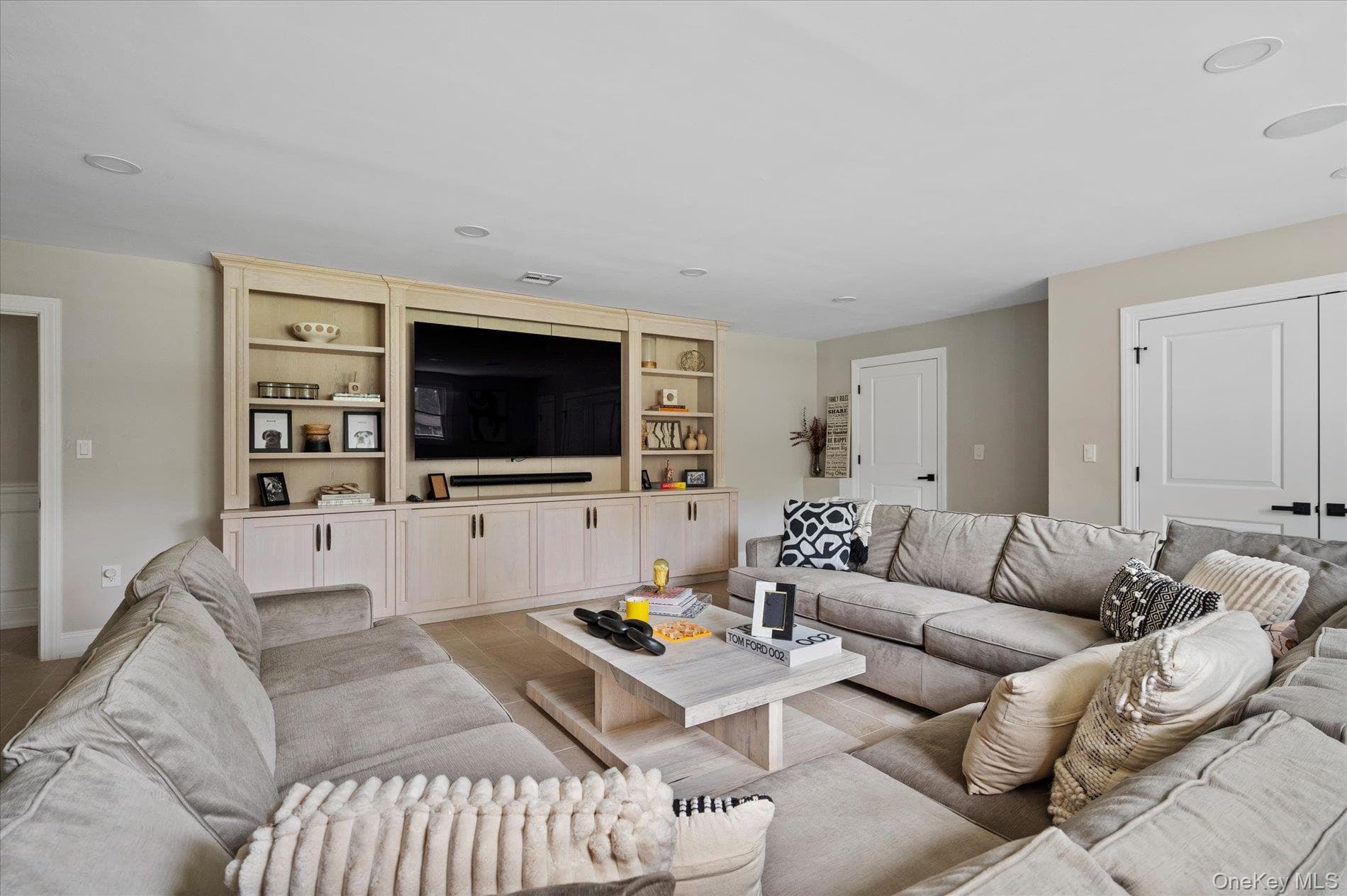 22 Beaumont Drive thumbnail 22