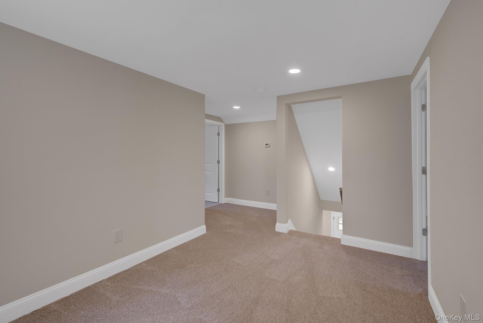 11 Parkwood Road thumbnail 13