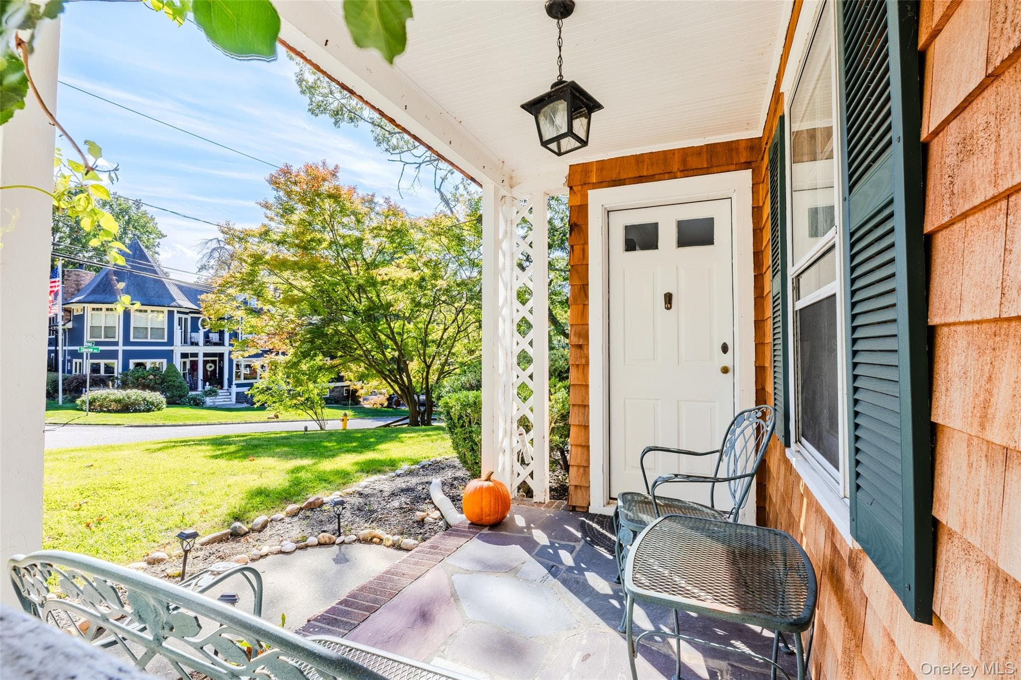 11 Sharon Avenue thumbnail 6