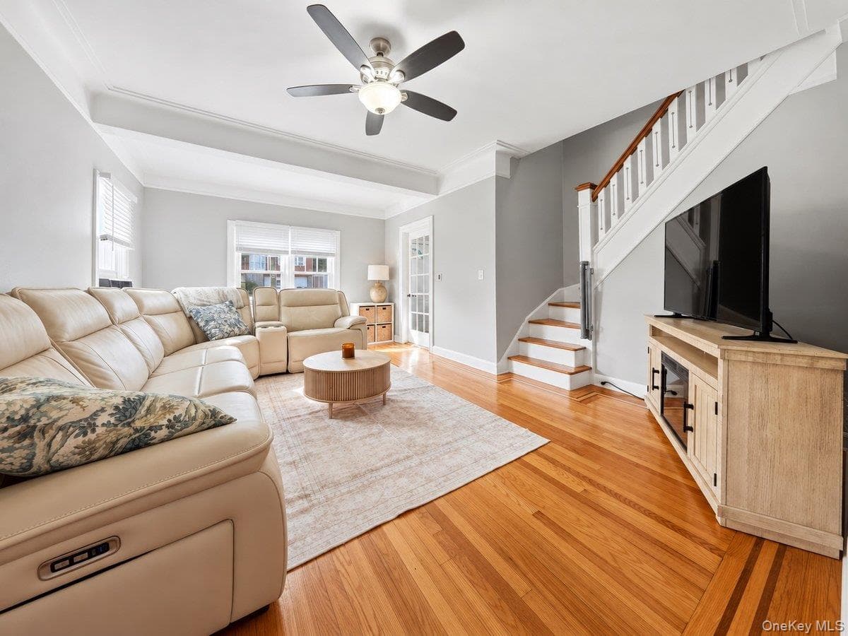 221 Edgewood Avenue thumbnail 12